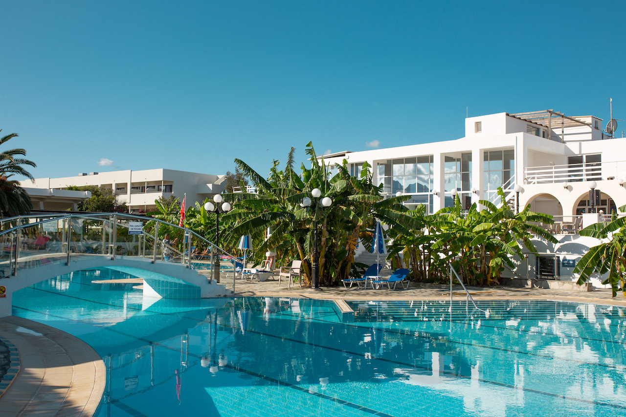 Piscina deschisă