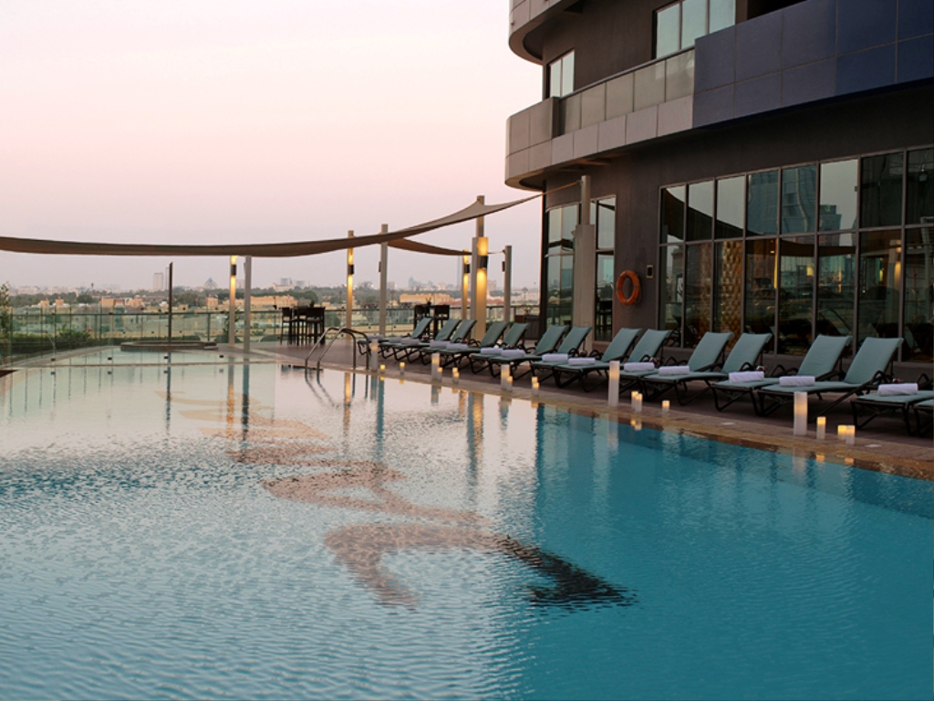 Piscina deschisă