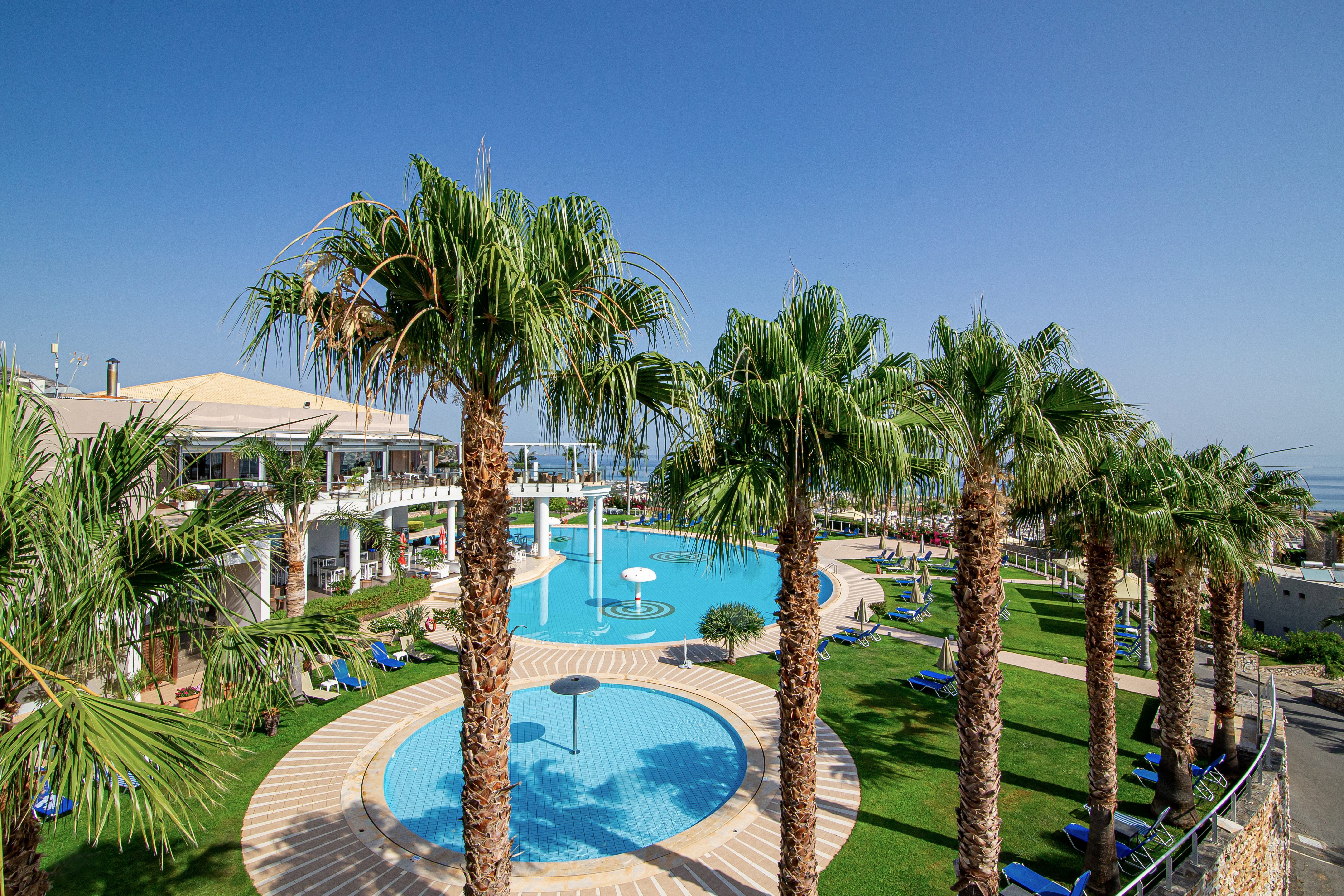 Piscina deschisă