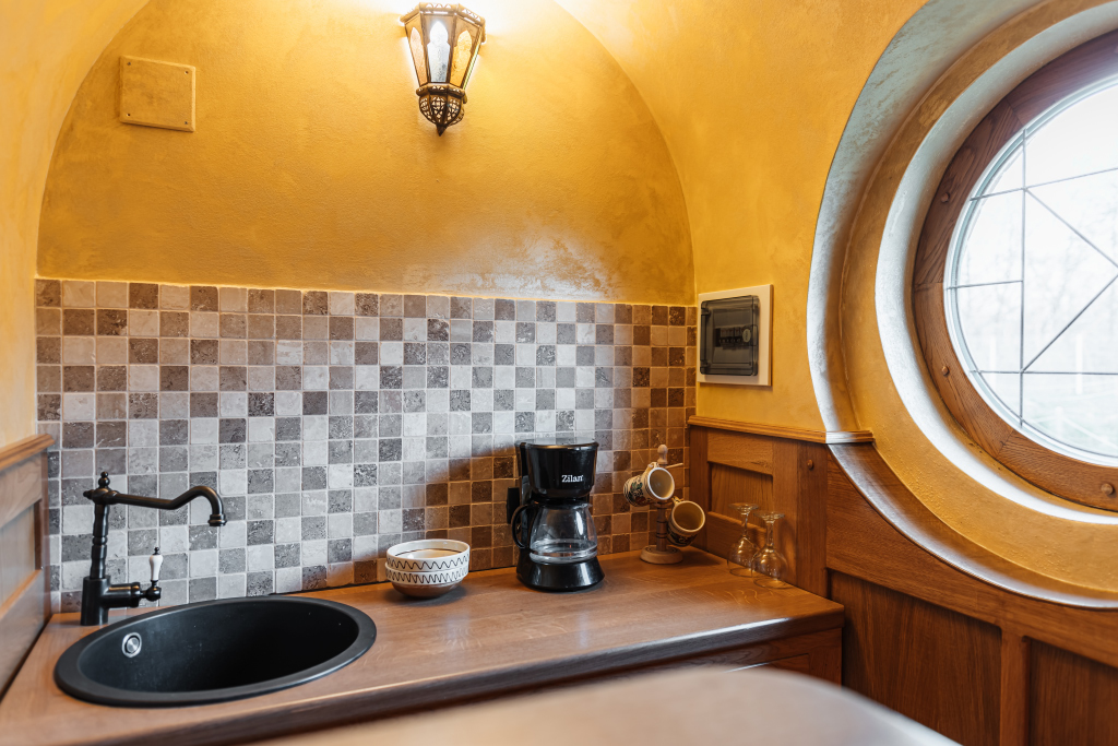 Hobbit House