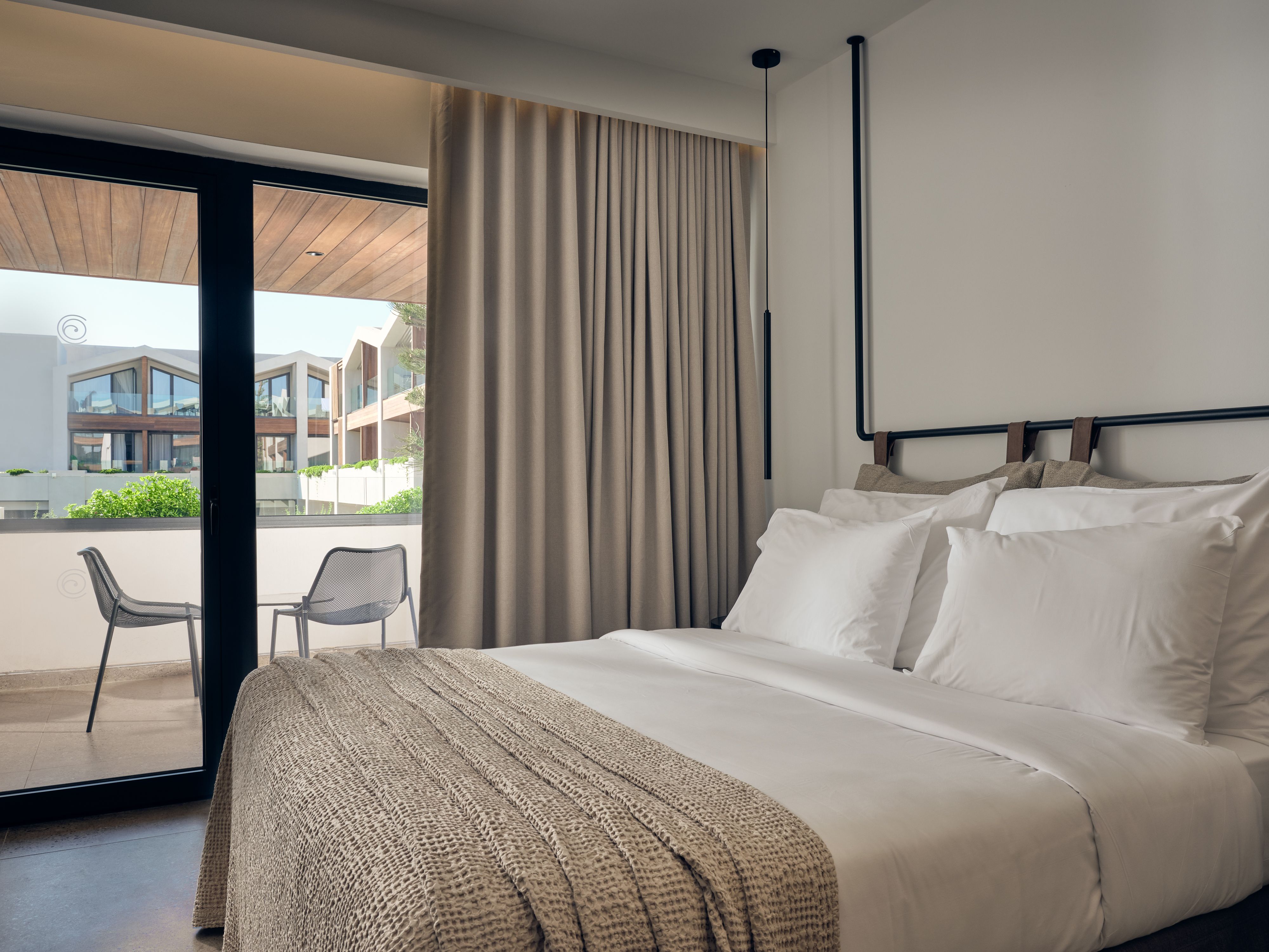 DOUBLE ROOM SUPERIOR
