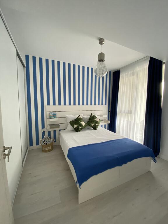 Sea Breeze Onix Blue