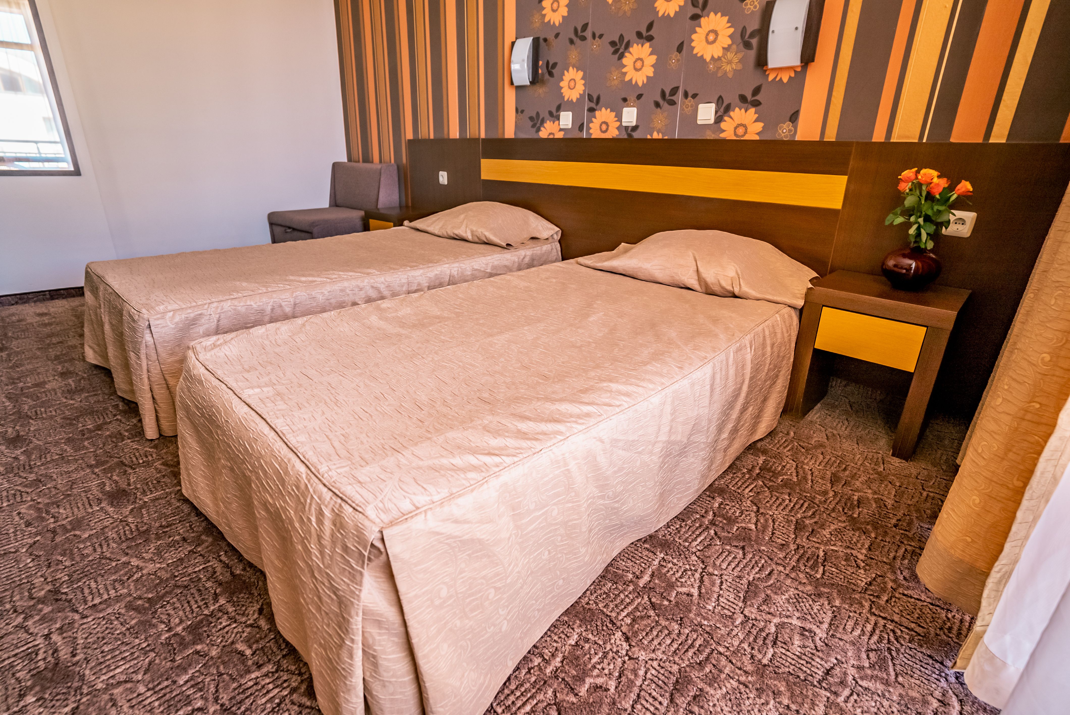 DOUBLE STANDARD ROOM