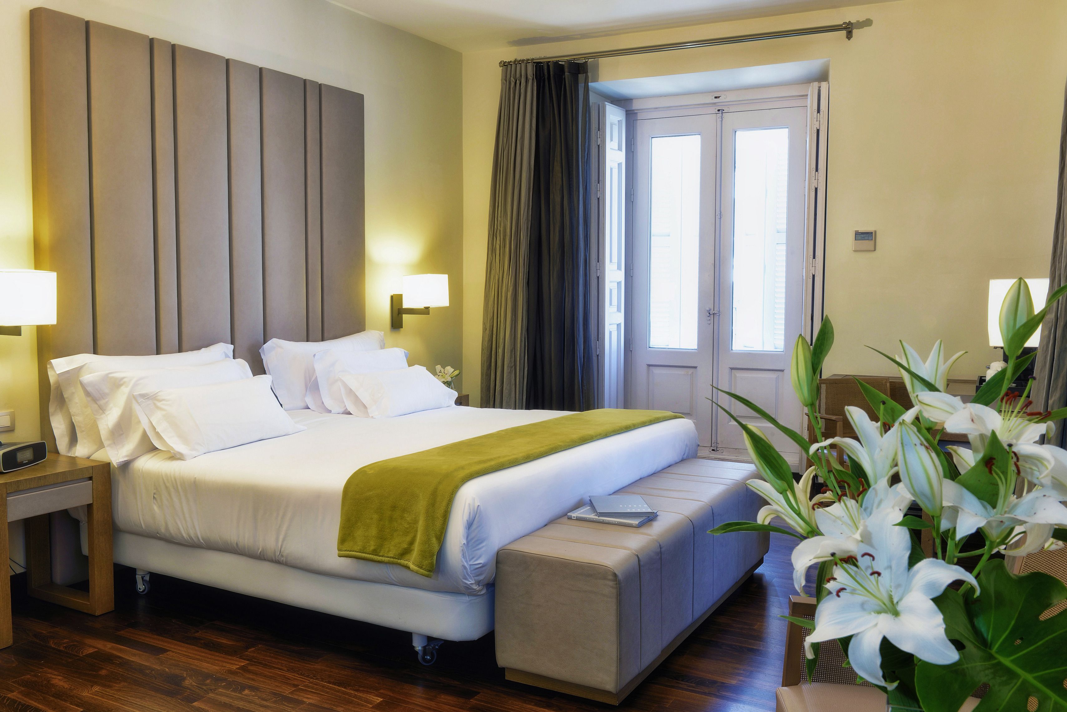 Room PROMO