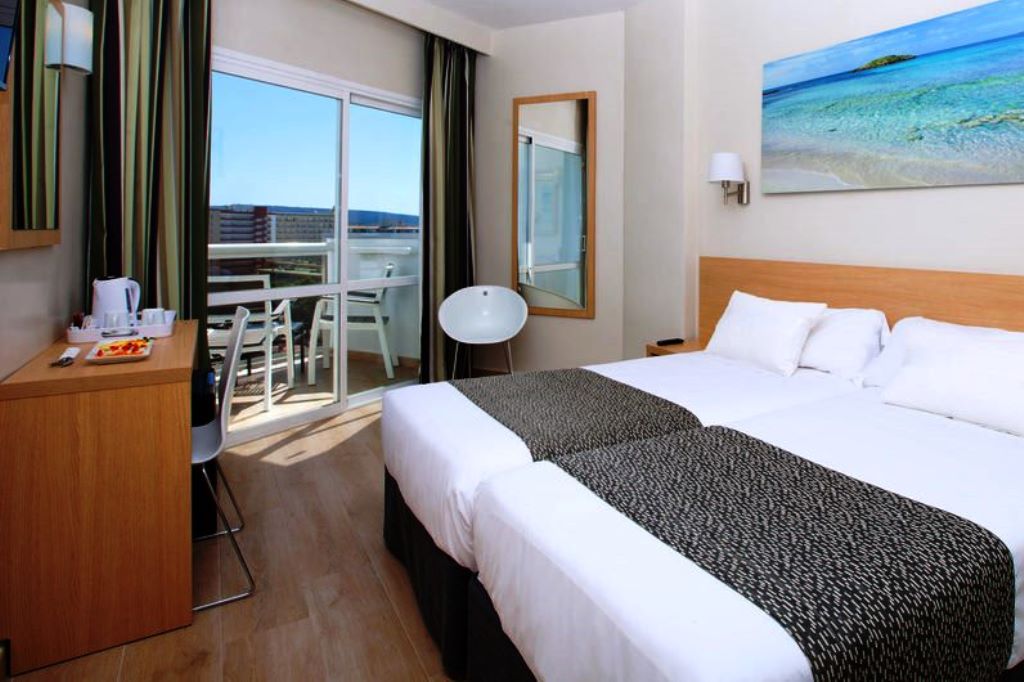 Standard Room (Balcony or Terrace)