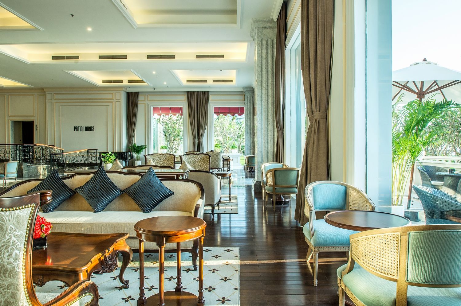 Patio Lounge