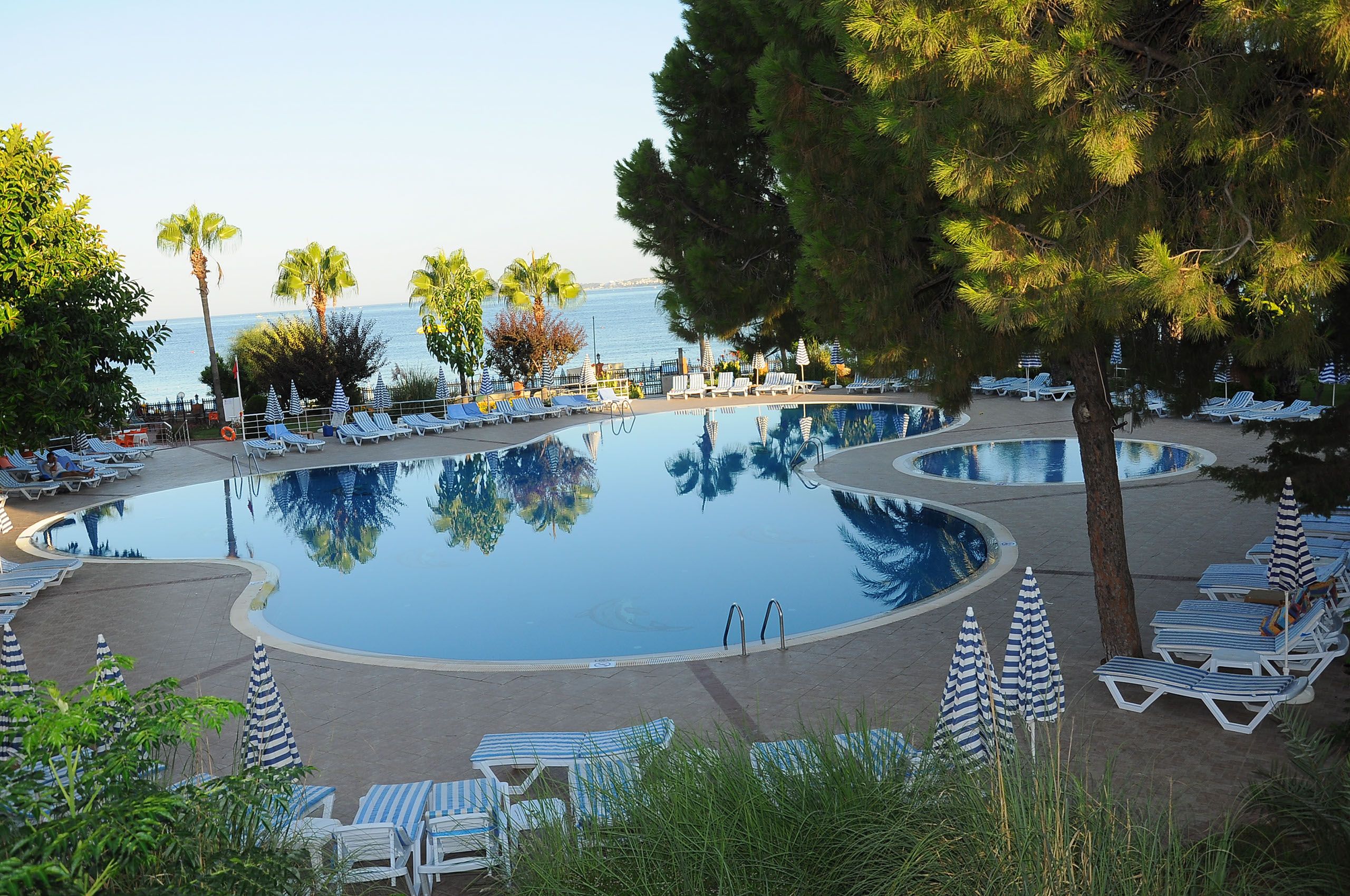 Piscina deschisă