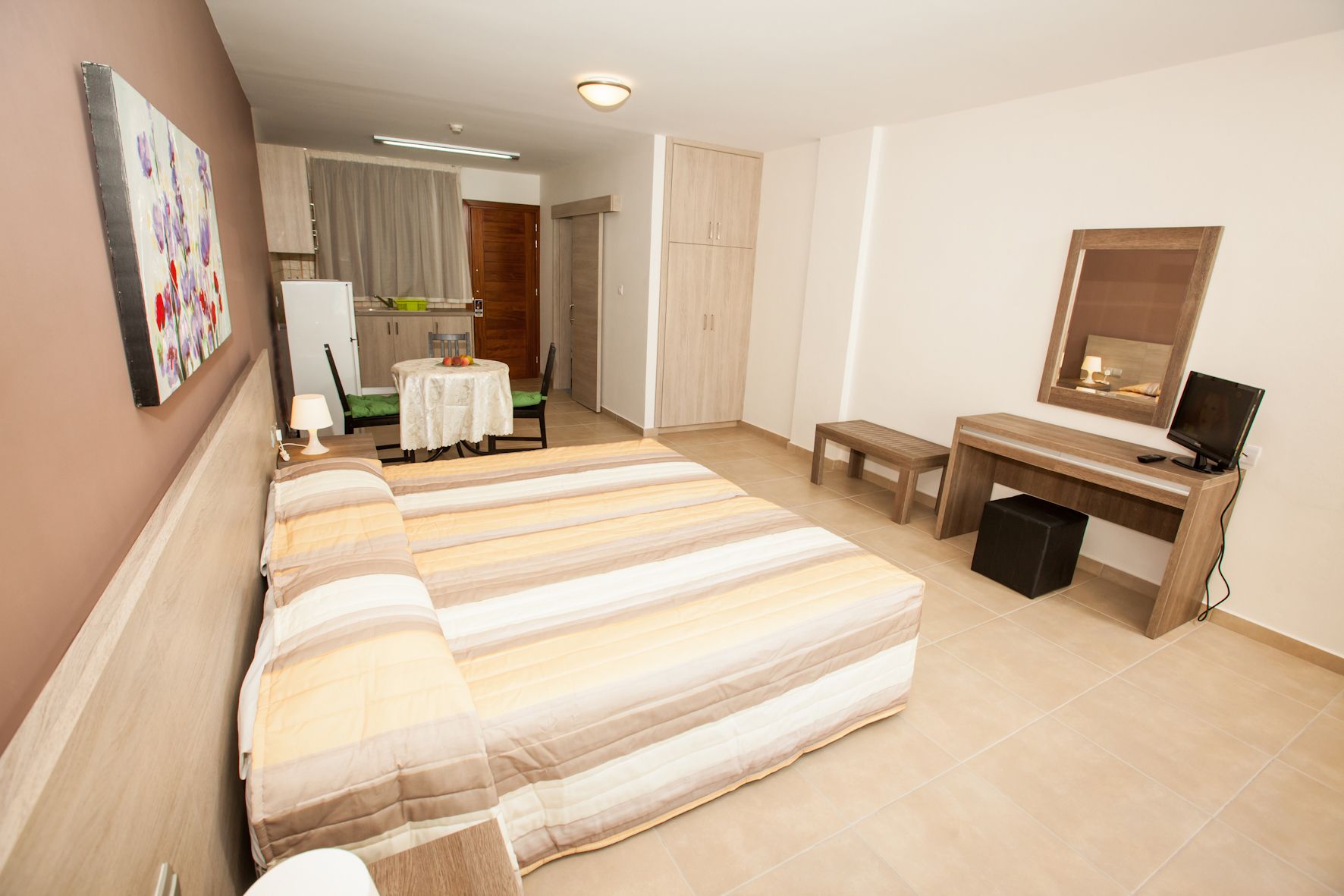 STUDIO STANDARD BALCONY