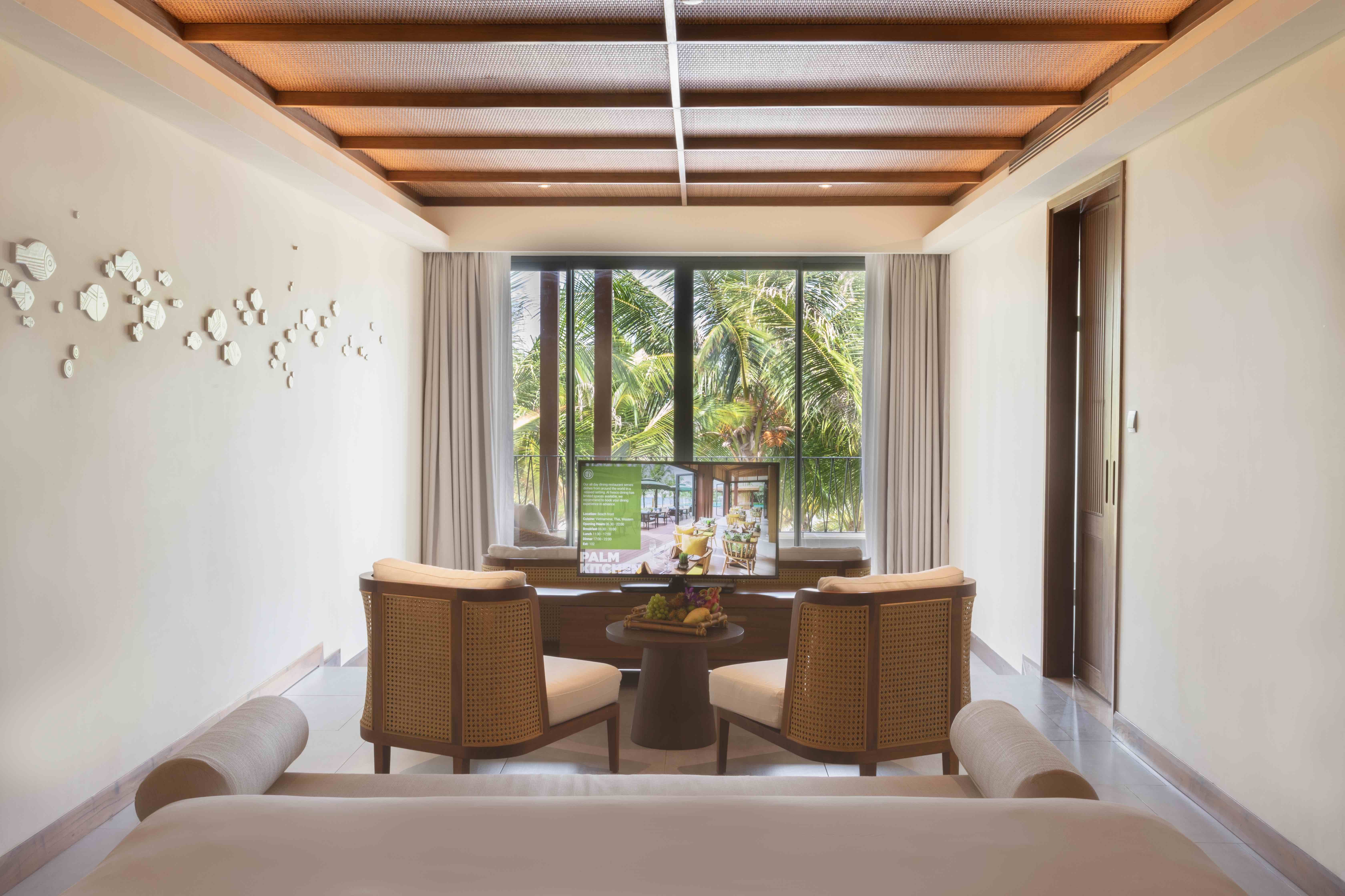 JUNIOR SUITE WITH BALCONY