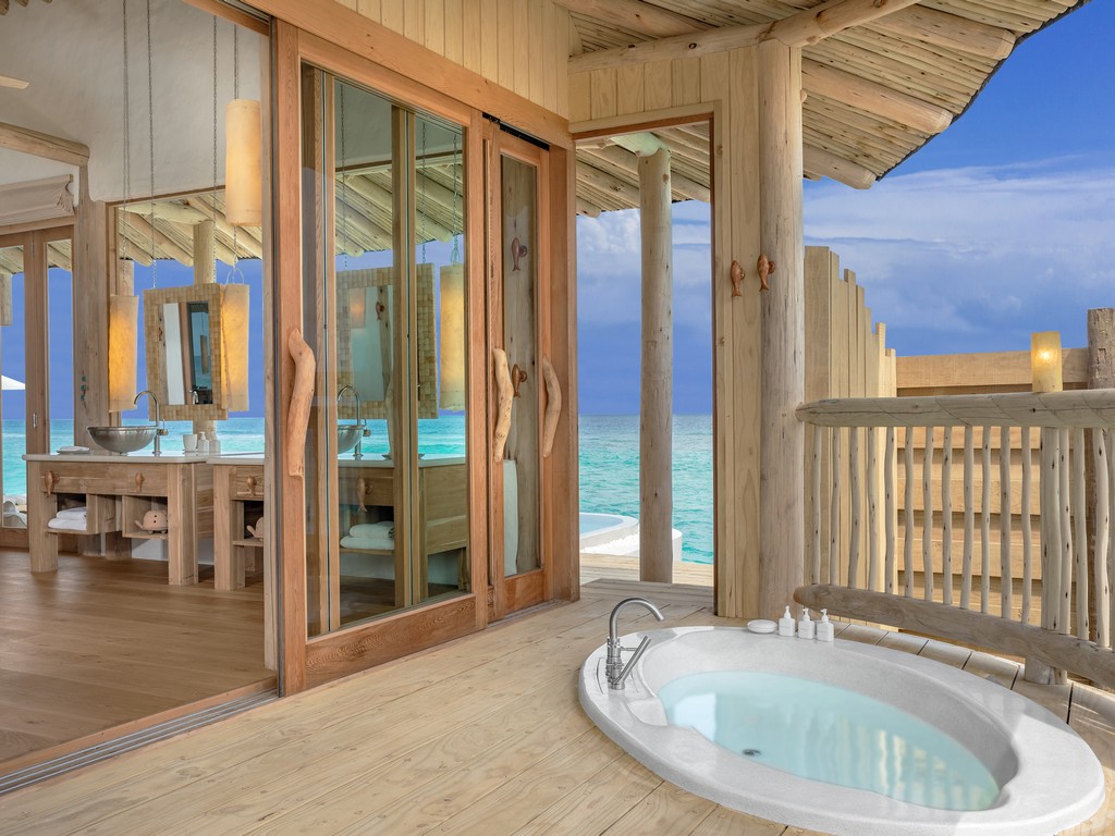1 Bedroom Water Retreat with Slide