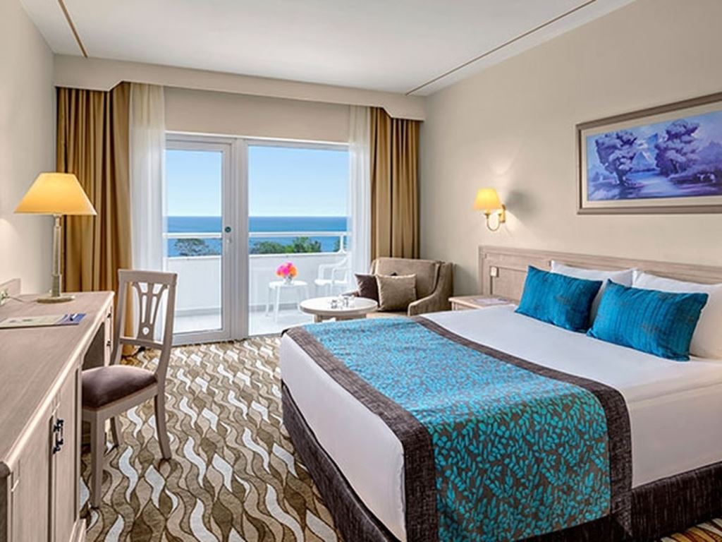 STANDARD SEA VIEW ROOM