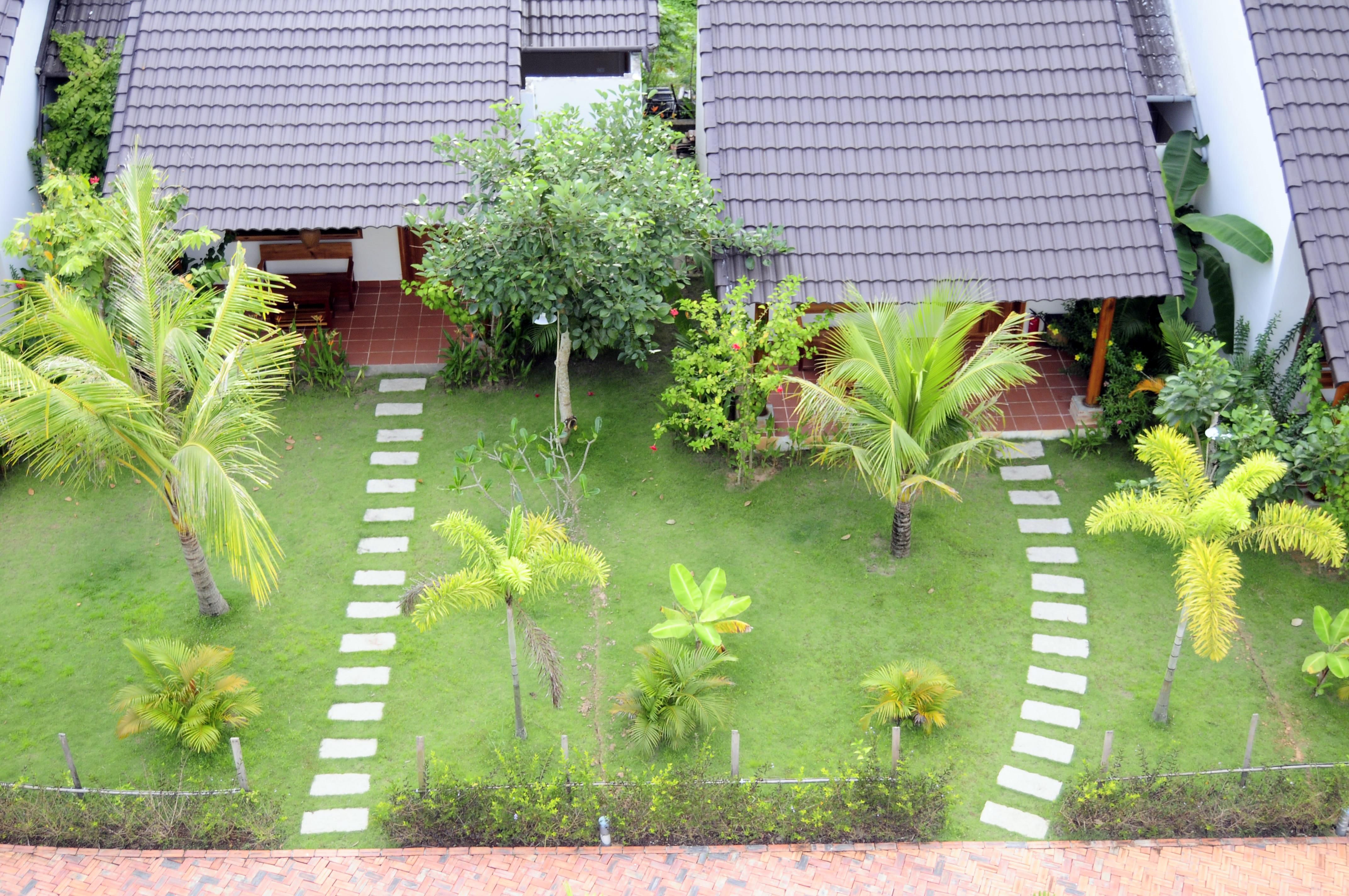 SUPERIOR BUNGALOW GARDEN VIEW WITH BALCONY