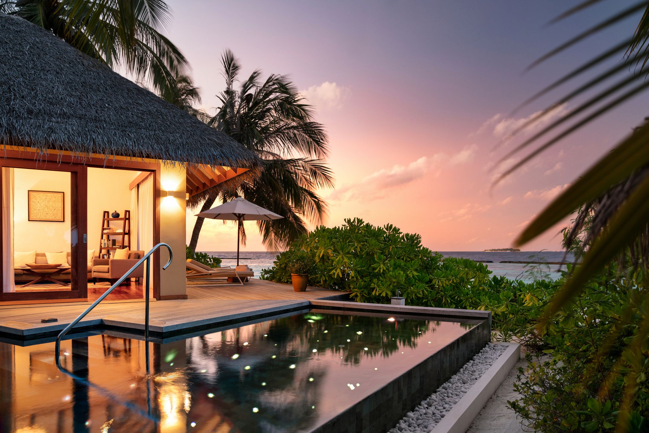 BAROS SUITE WITH PRIVATE POOL