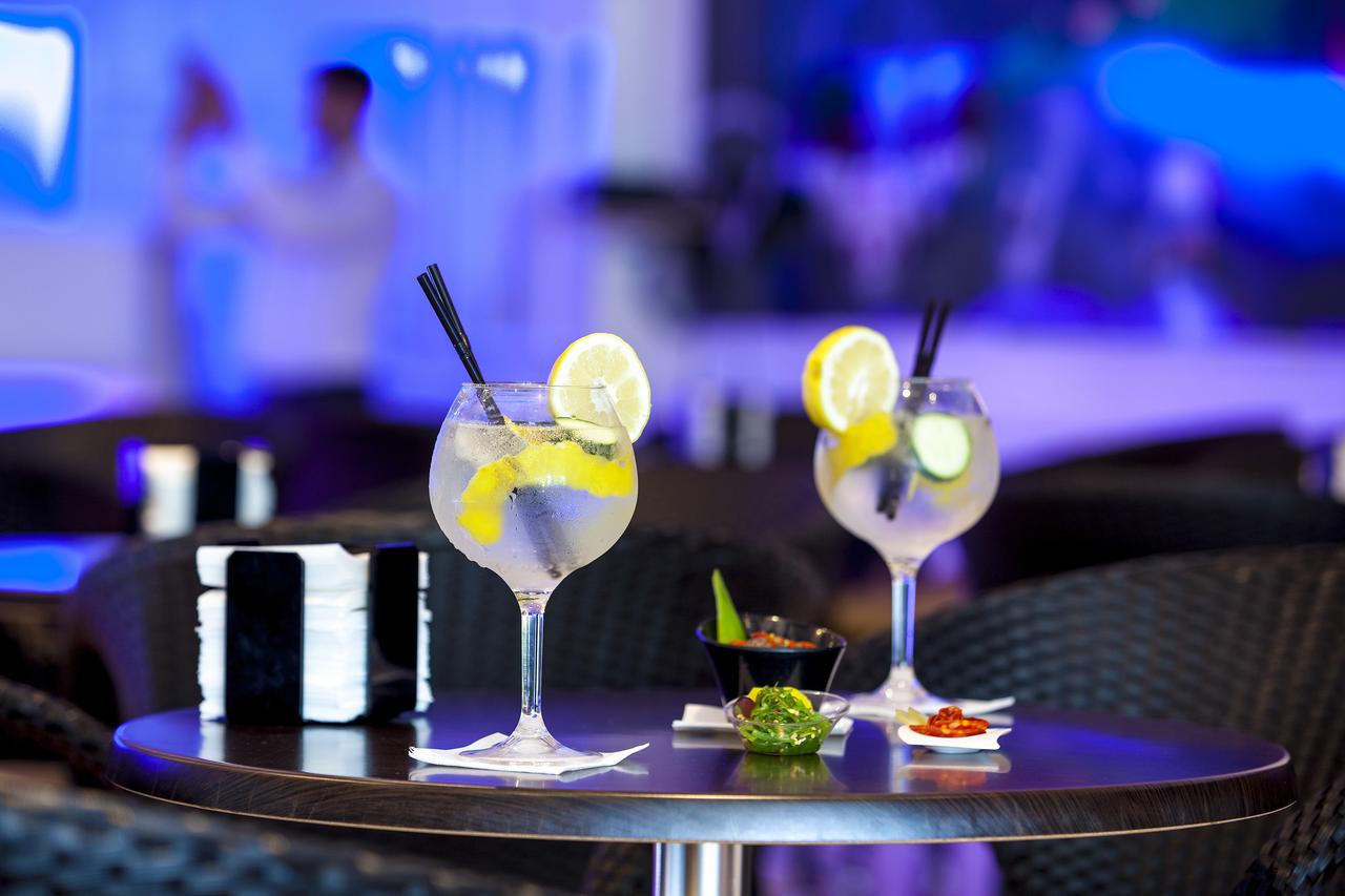 SPORT BAR