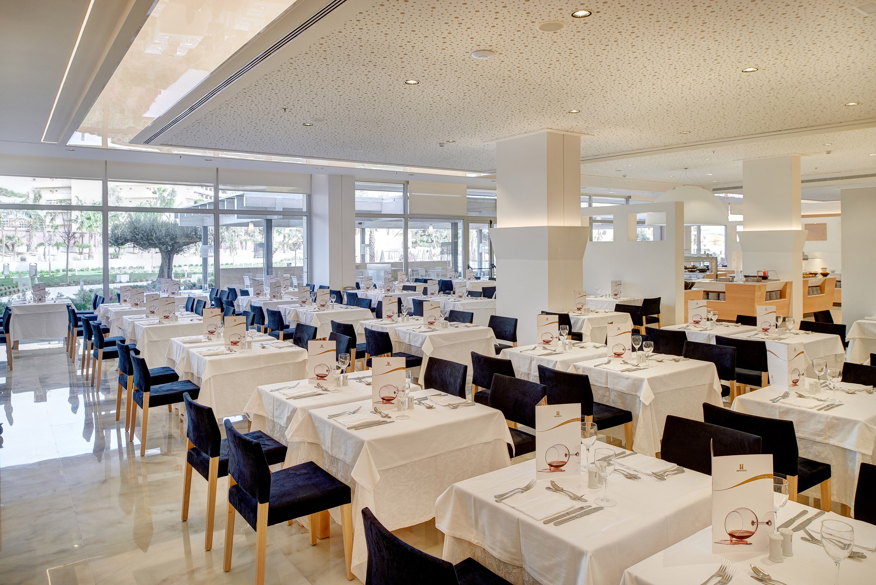 MAIN RESTAURANT