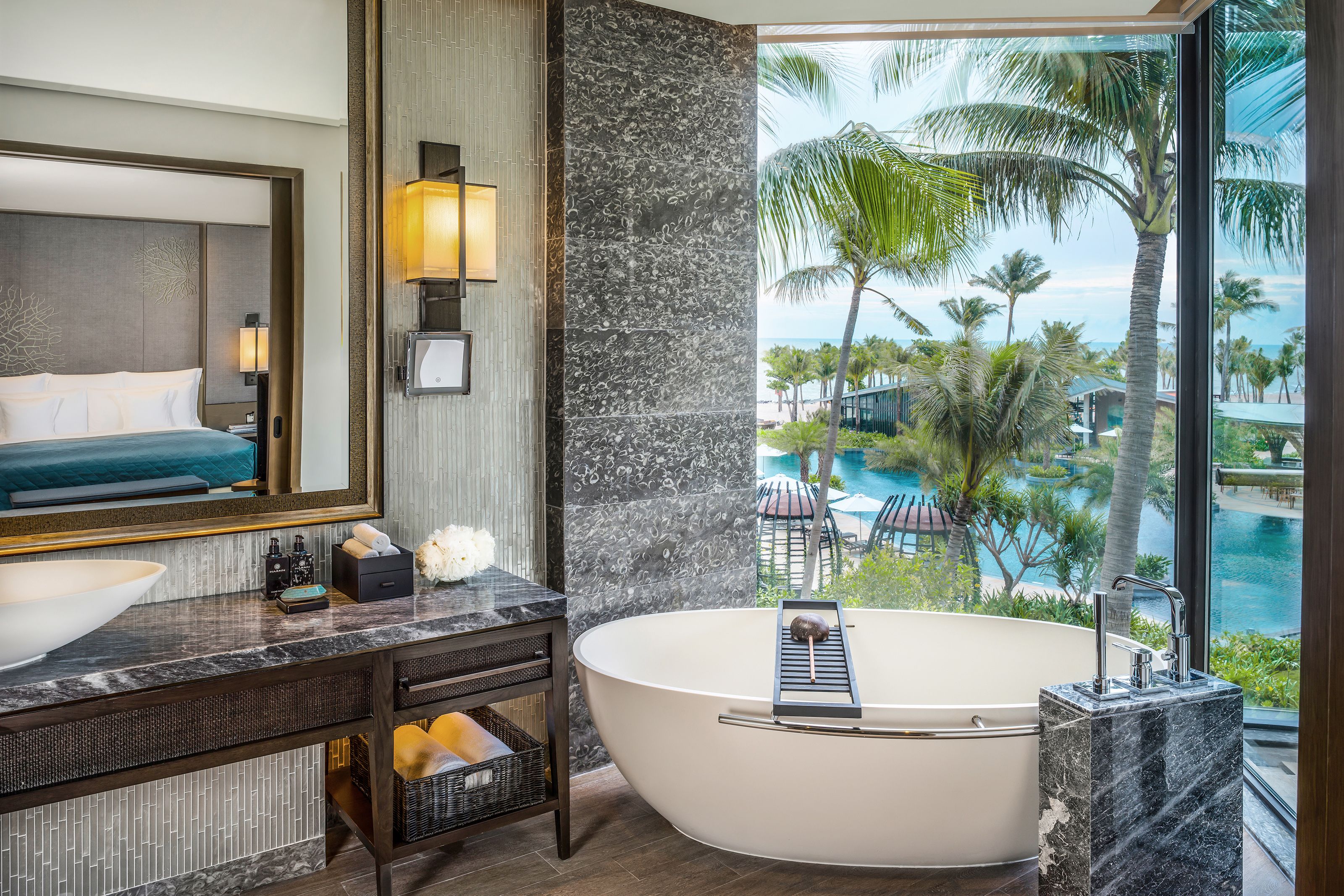 CLASSIC OCEANVIEW ROOM (NO EXTRA BED)