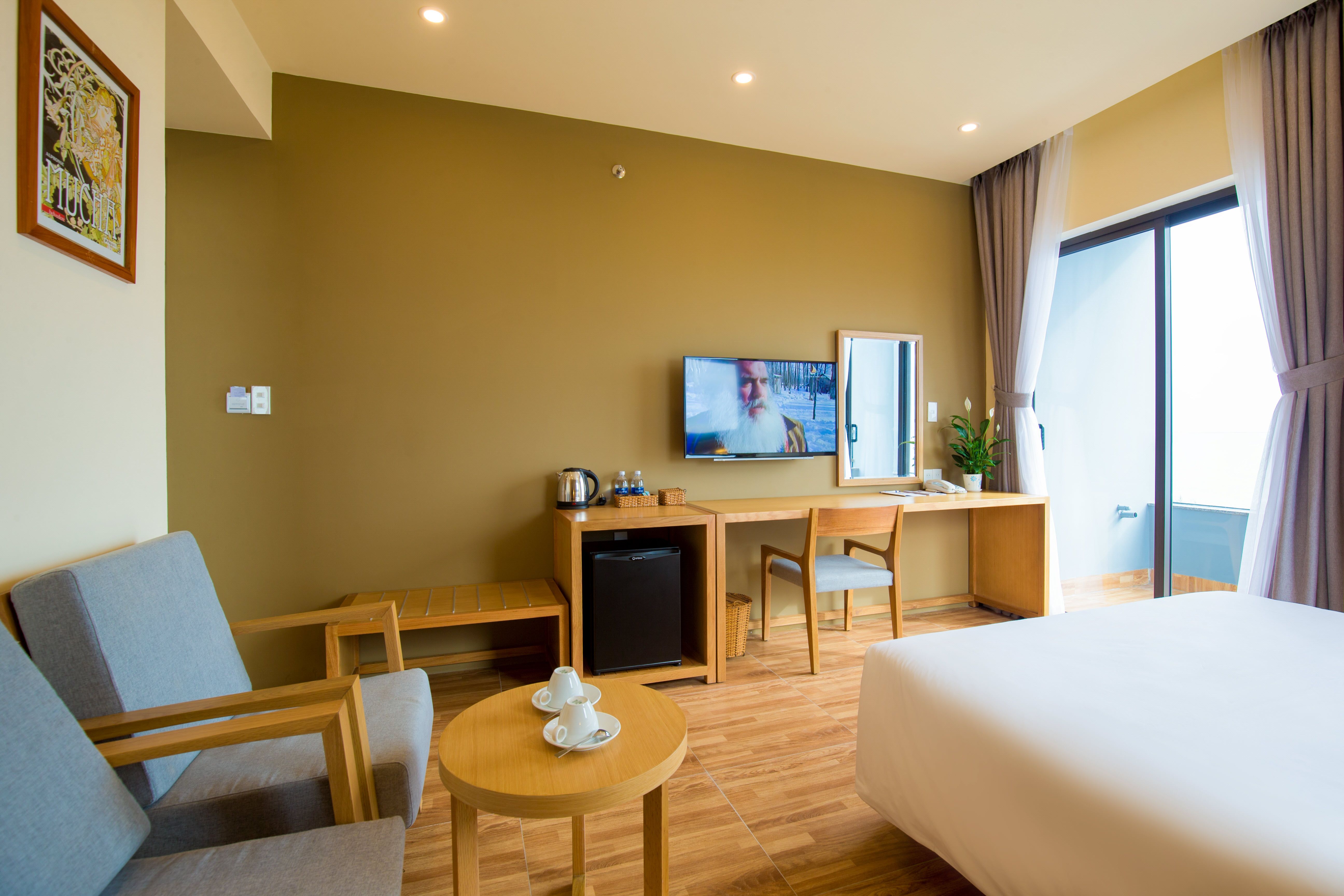 DELUXE ROOM DOUBLE WITH WINDOW (CHILD WITHOUT EXTRA BED)
