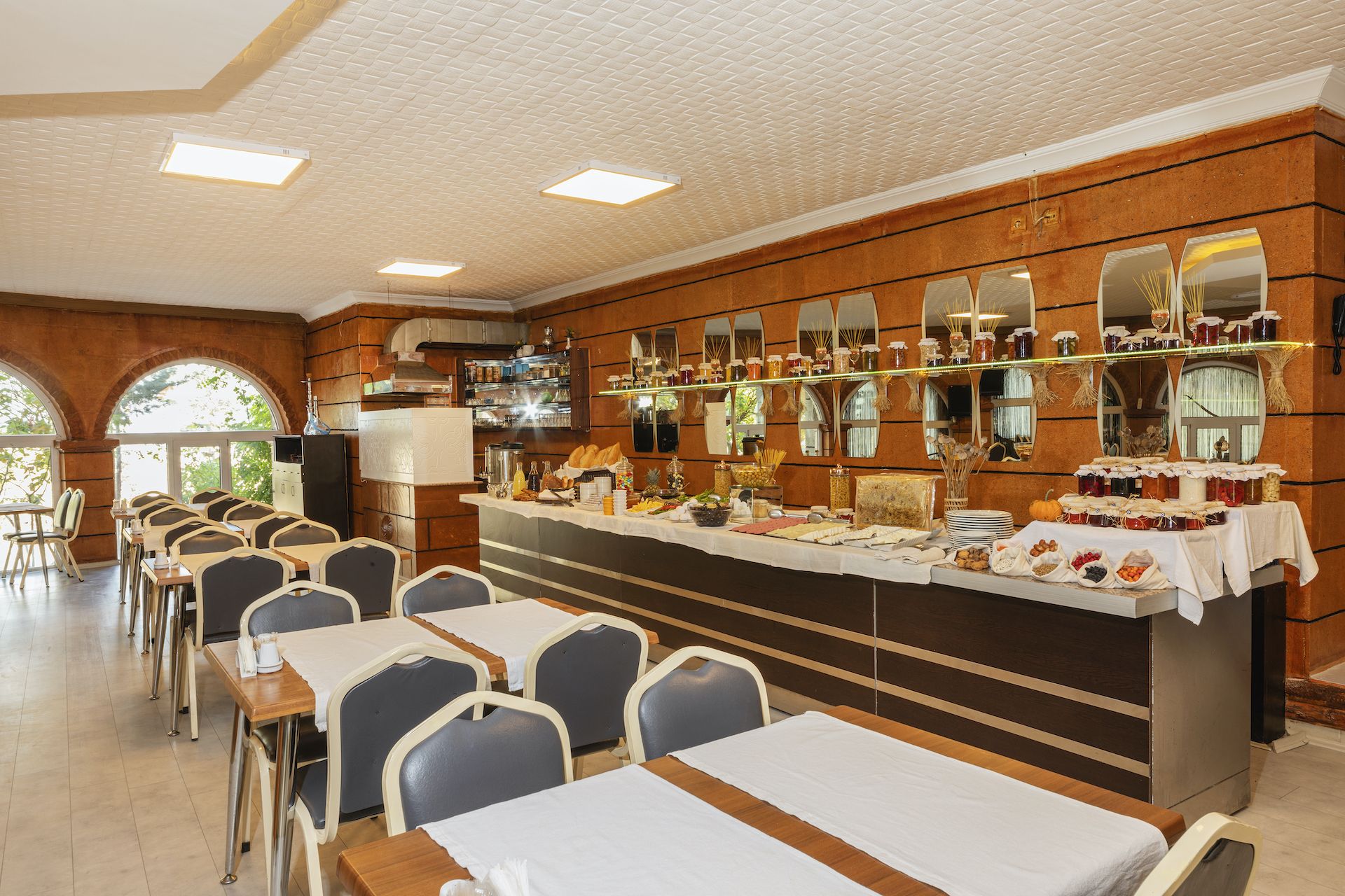 ANA RESTORAN 