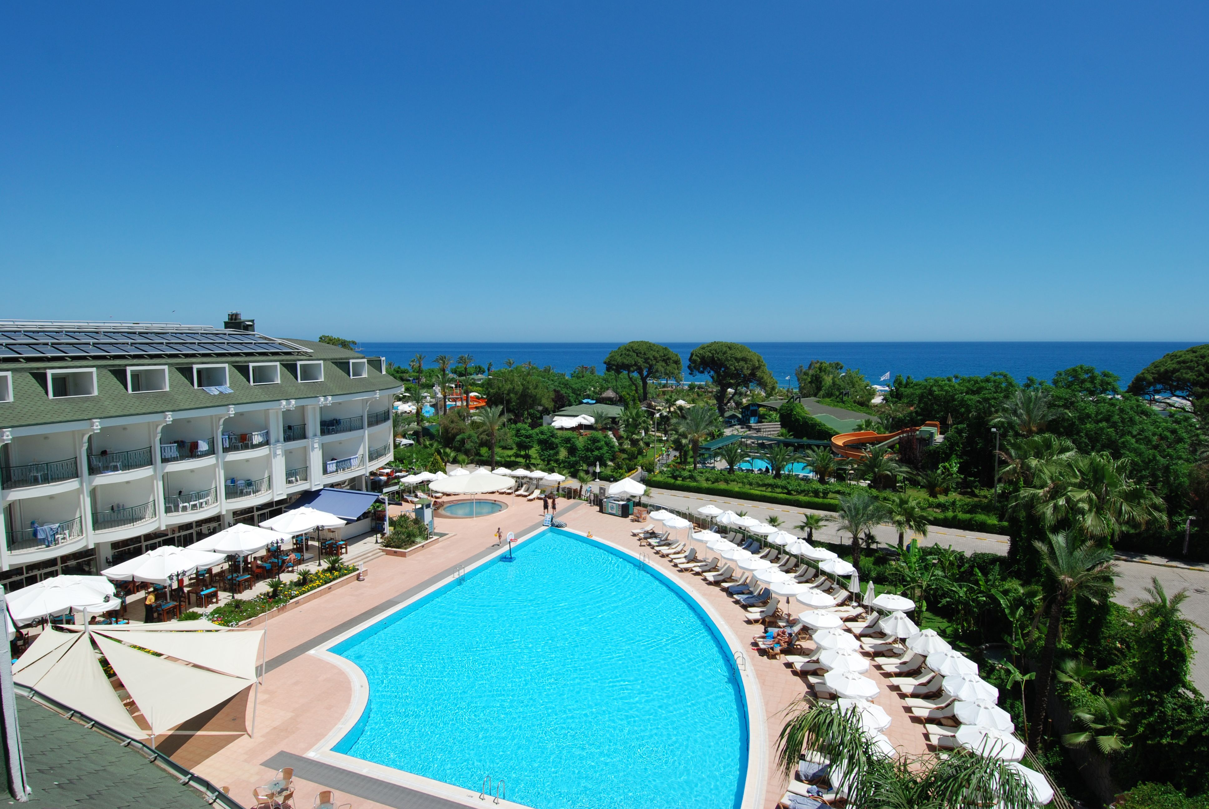 Piscina deschisă