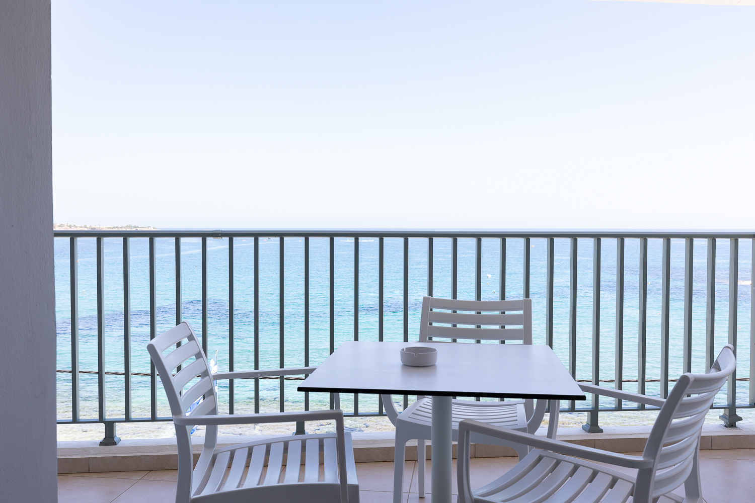 Superior 1 Bedroom Suite Seaview Balcony