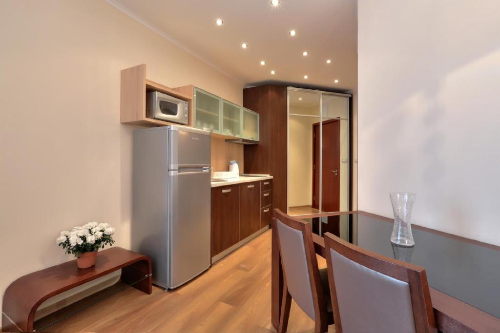 Standard Studio (Balcony or Terrace)