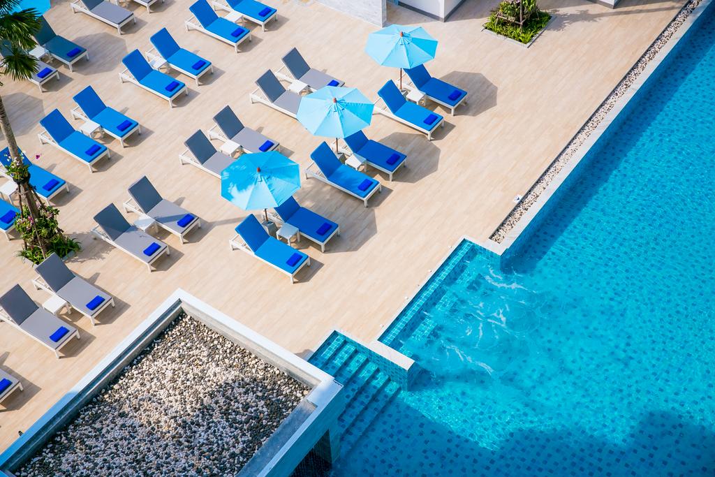 Piscina deschisă