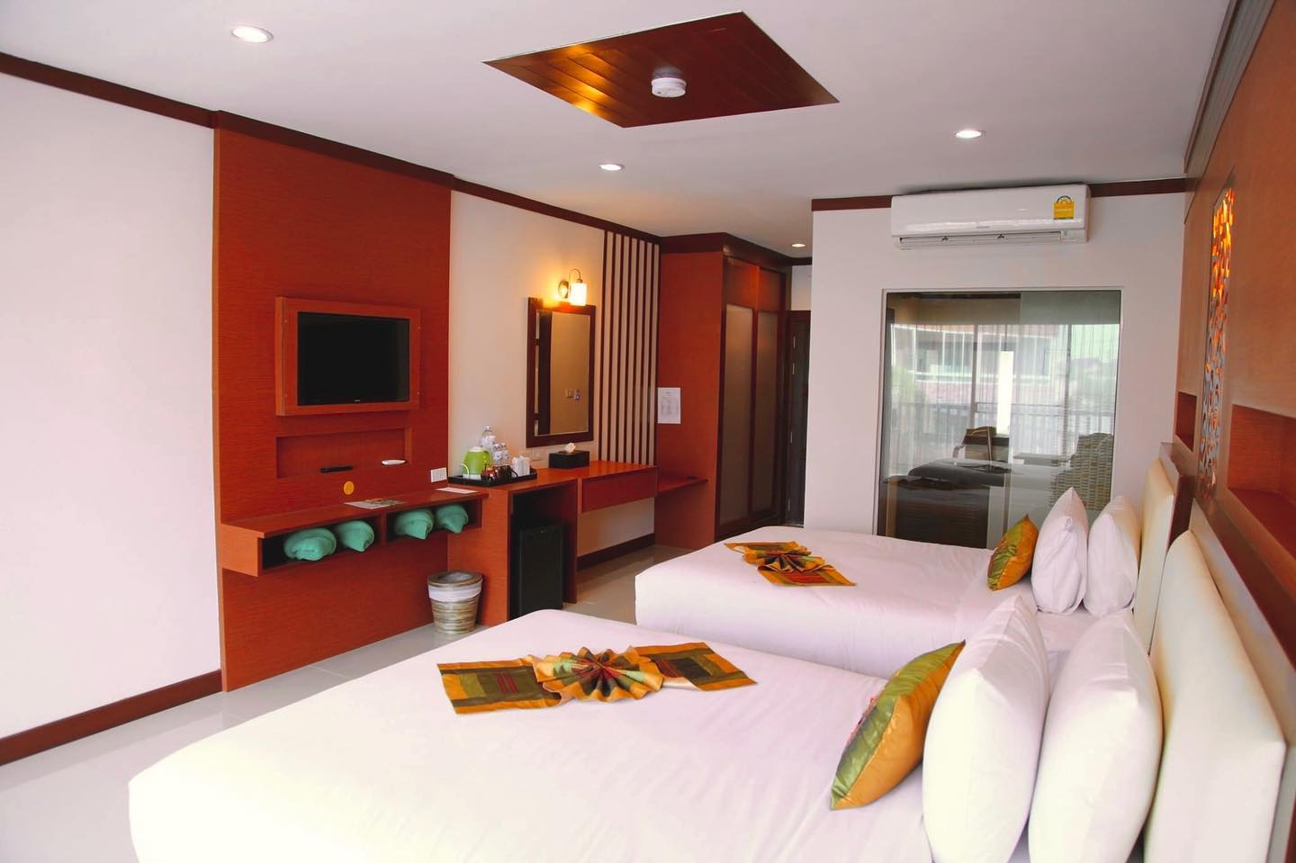 Family Suite Pool View