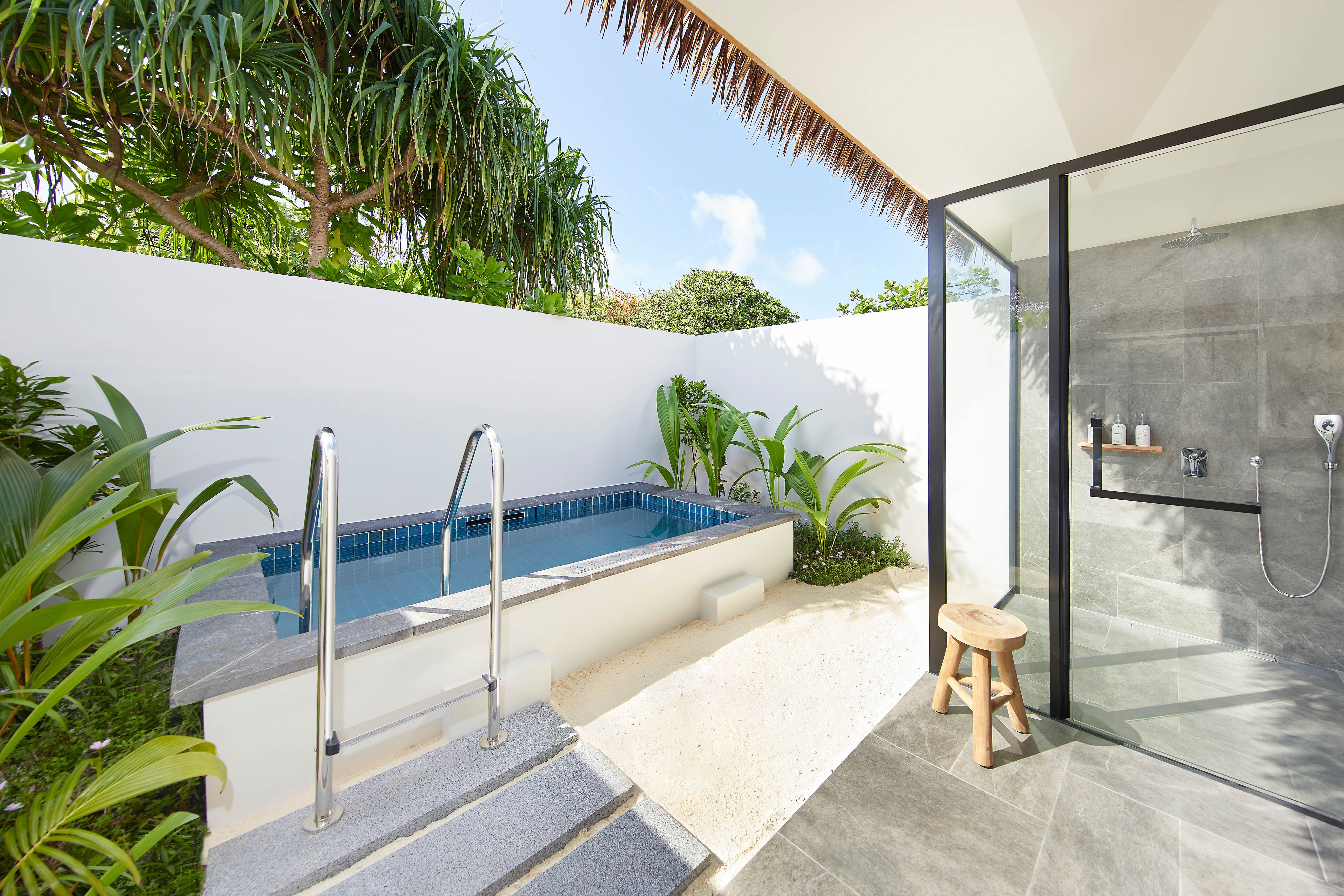 Beach Villa With Garden Pool