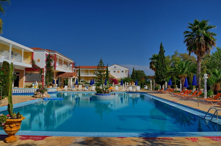 ikaros-hotel-zante4.jpg