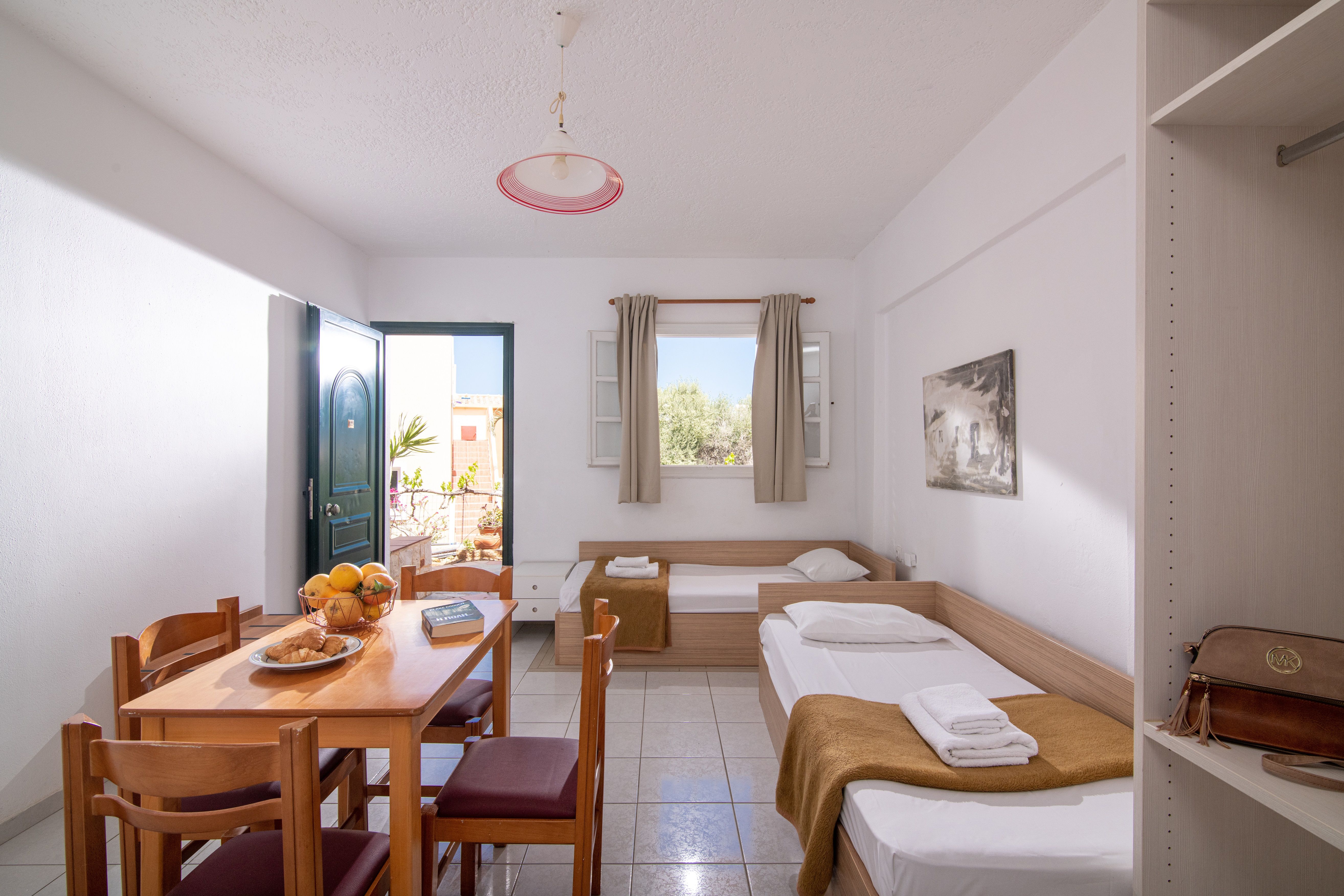 One Bedroom Apartment with Garden or Pool View