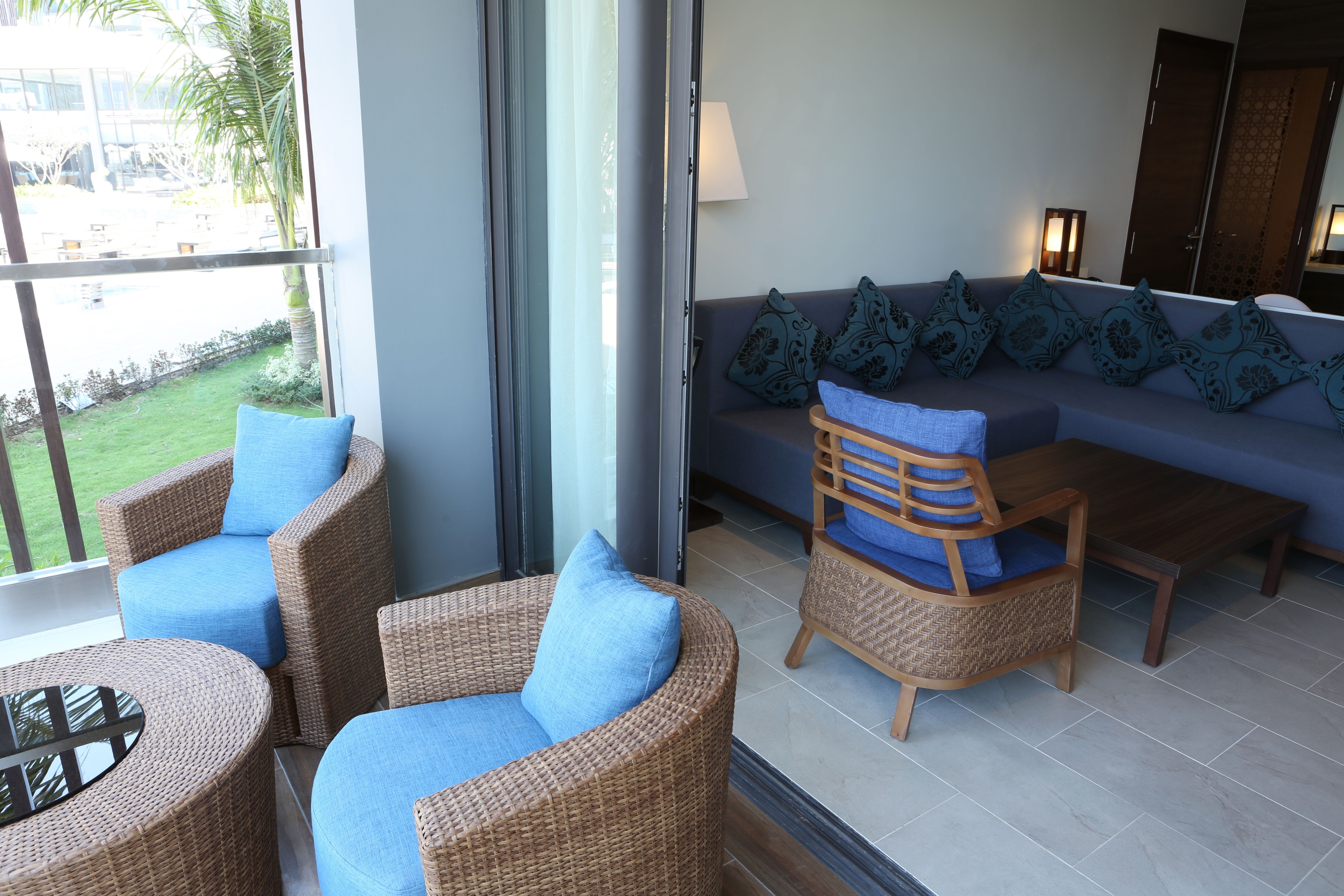 SUITE WITH BALCONY 