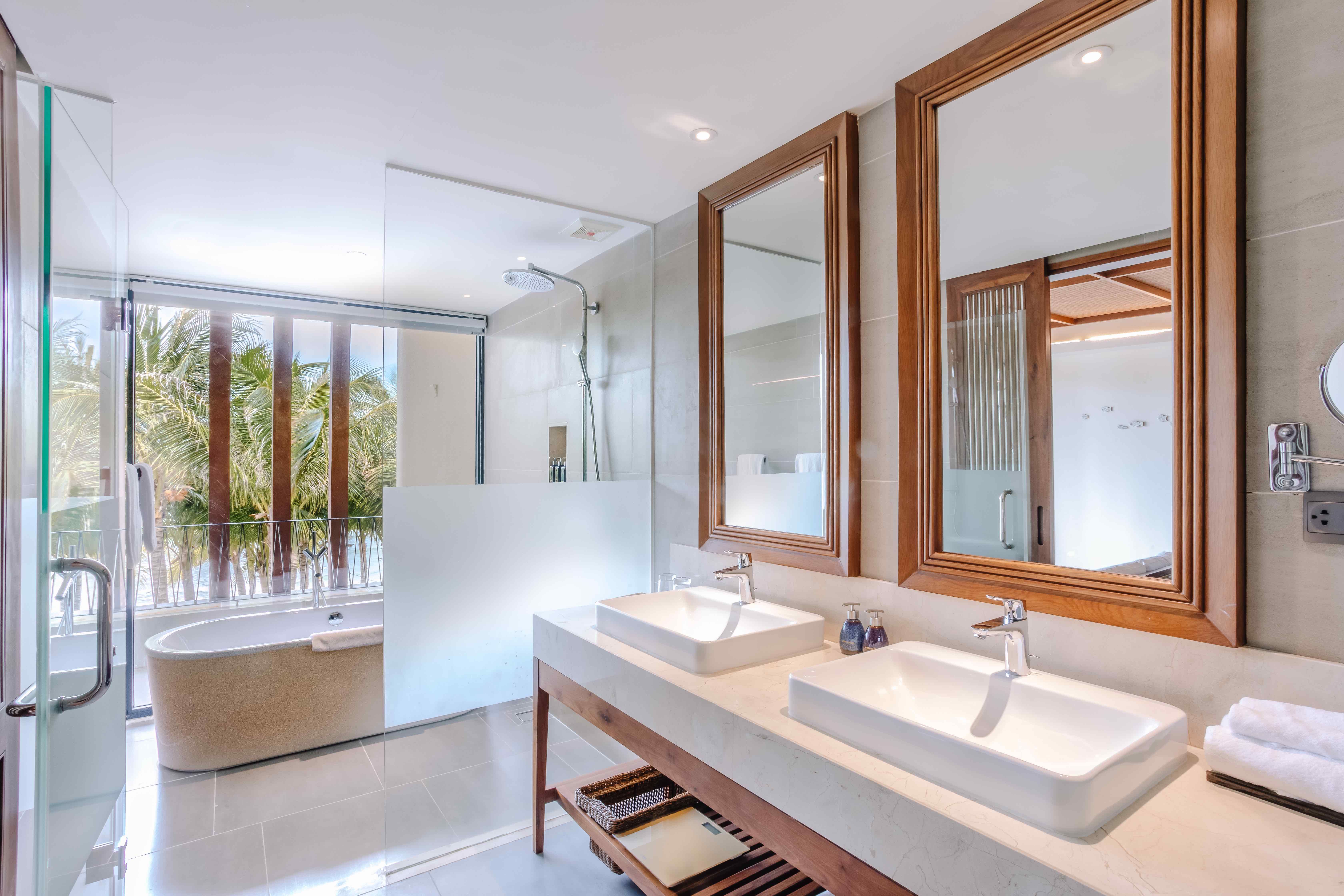 JUNIOR SUITE WITH BALCONY
