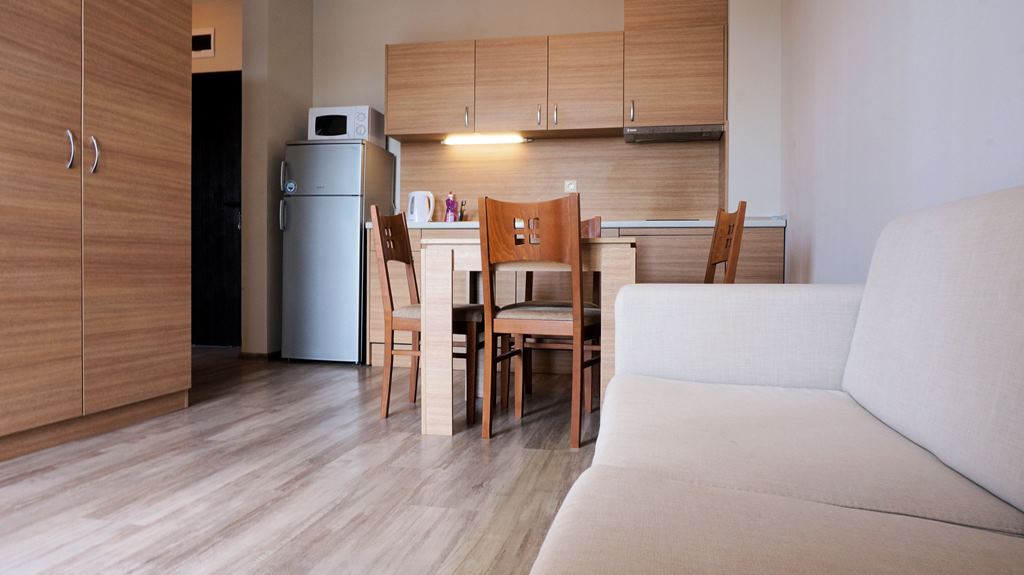 Double Standard Apartment (Balcony or Terrace)