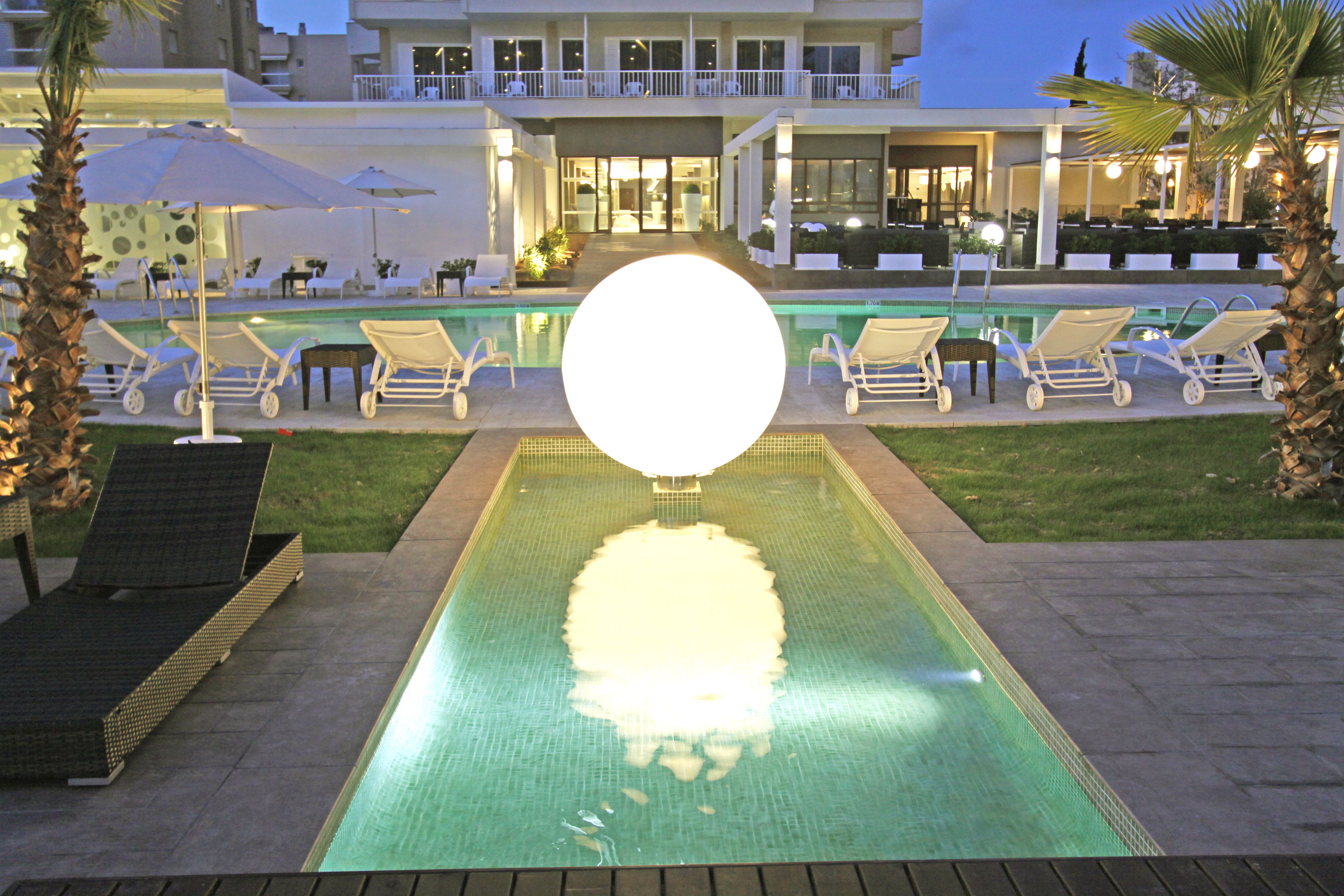 Piscina deschisă