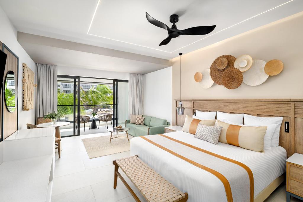 JUNIOR SUITE GARDEN VIEW 