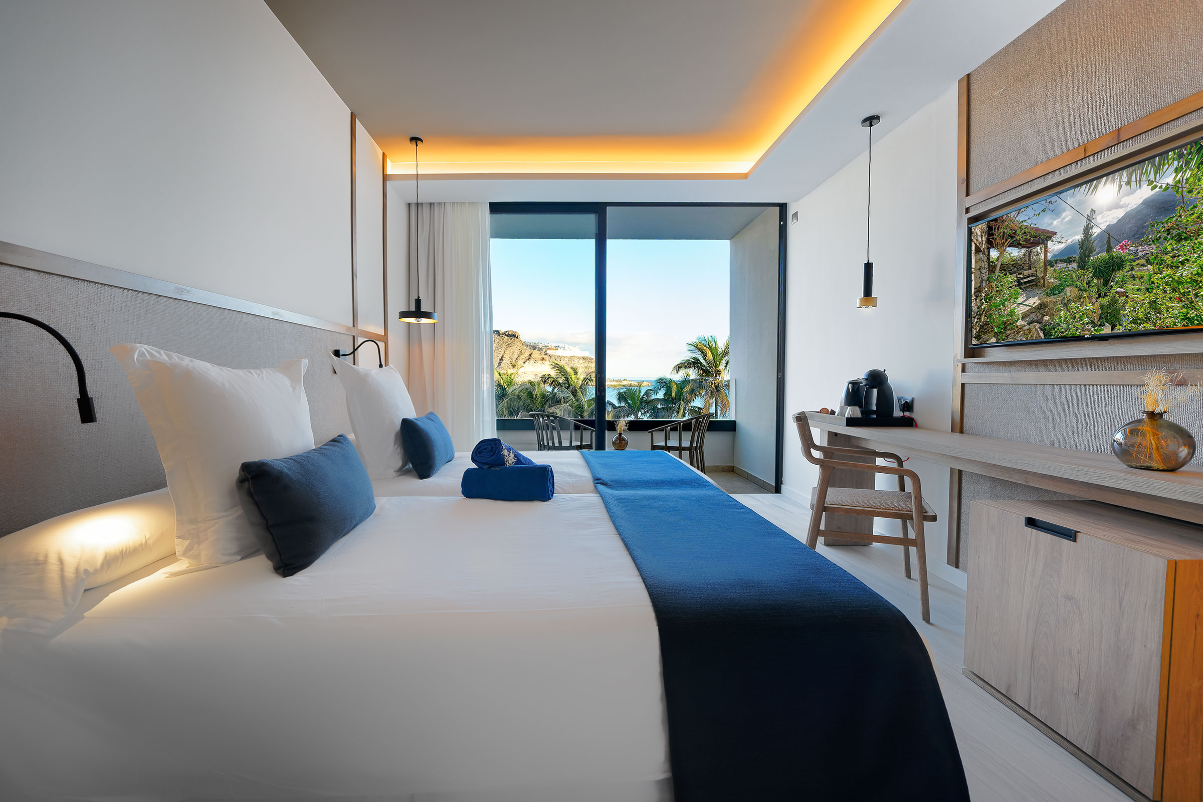 JUNIOR SUITE BALCONY OR TERRACE