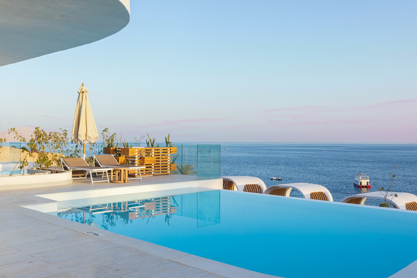 HALL OF FAME SUITE PRIVATE POOL