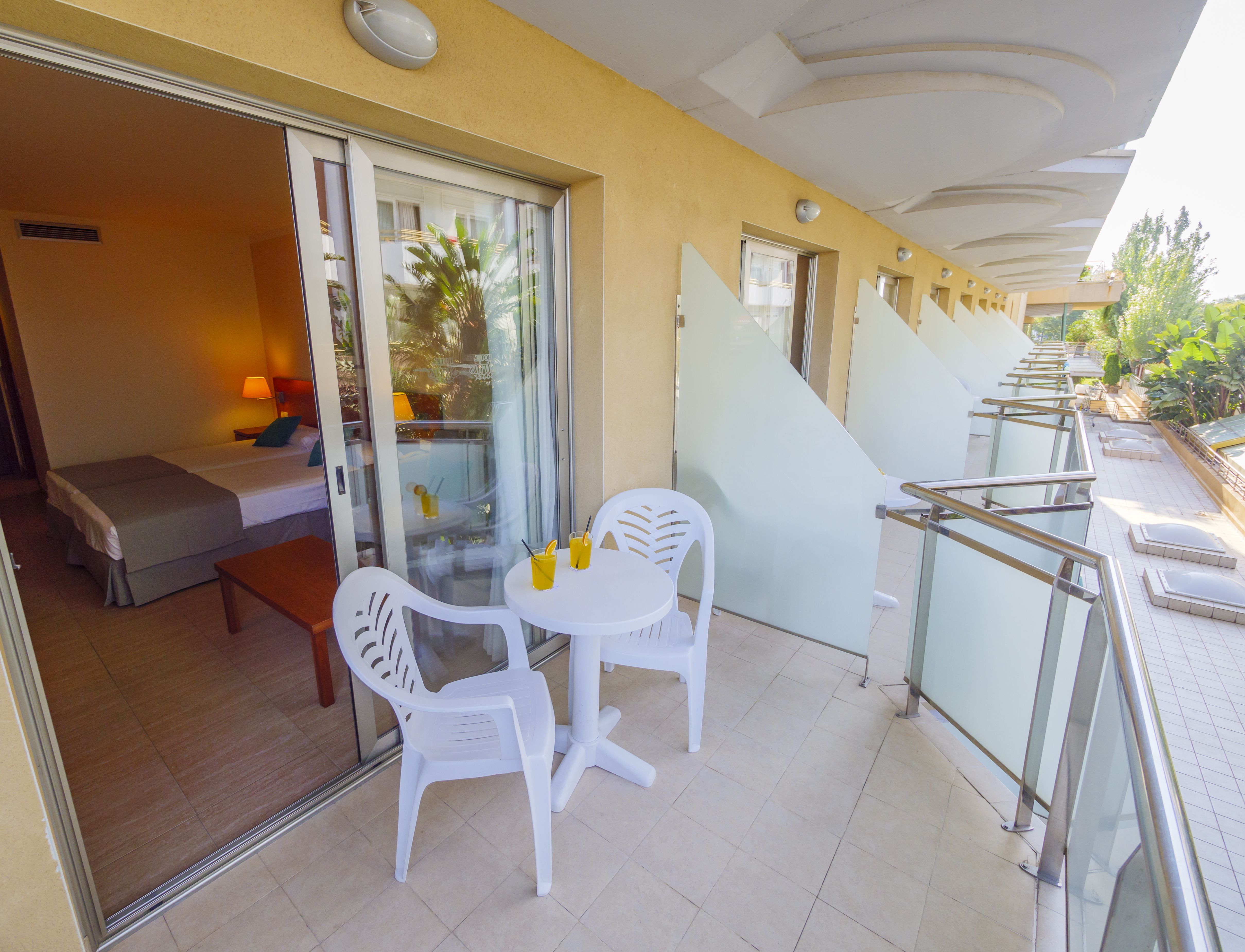 STANDARD ROOM WITH BALCONY