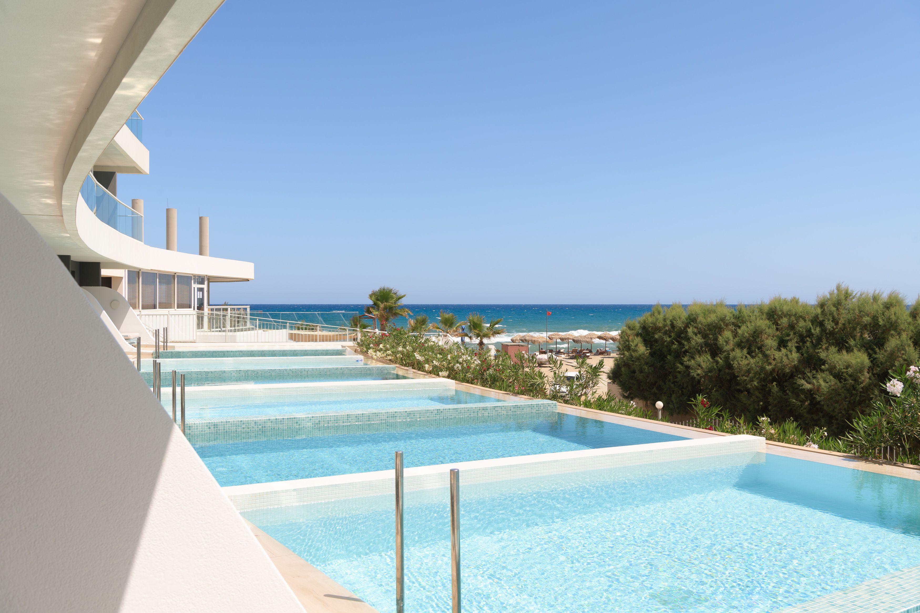 Superior Exclusive Room with Individual Pool, Pool or Sea View 