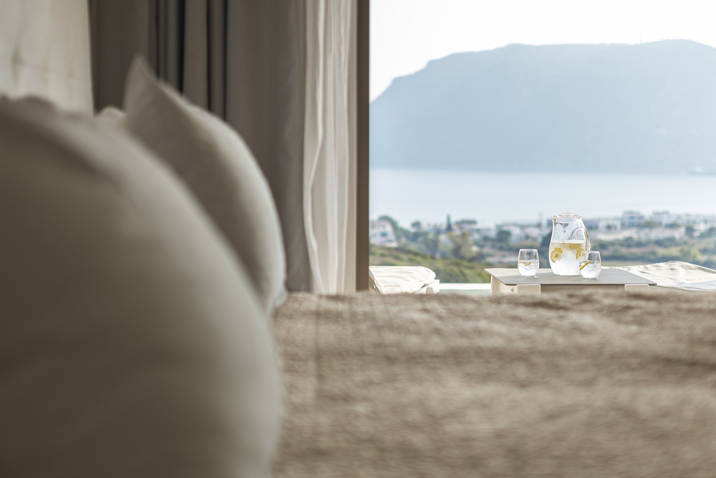 Pool Experience Junior suite sea view