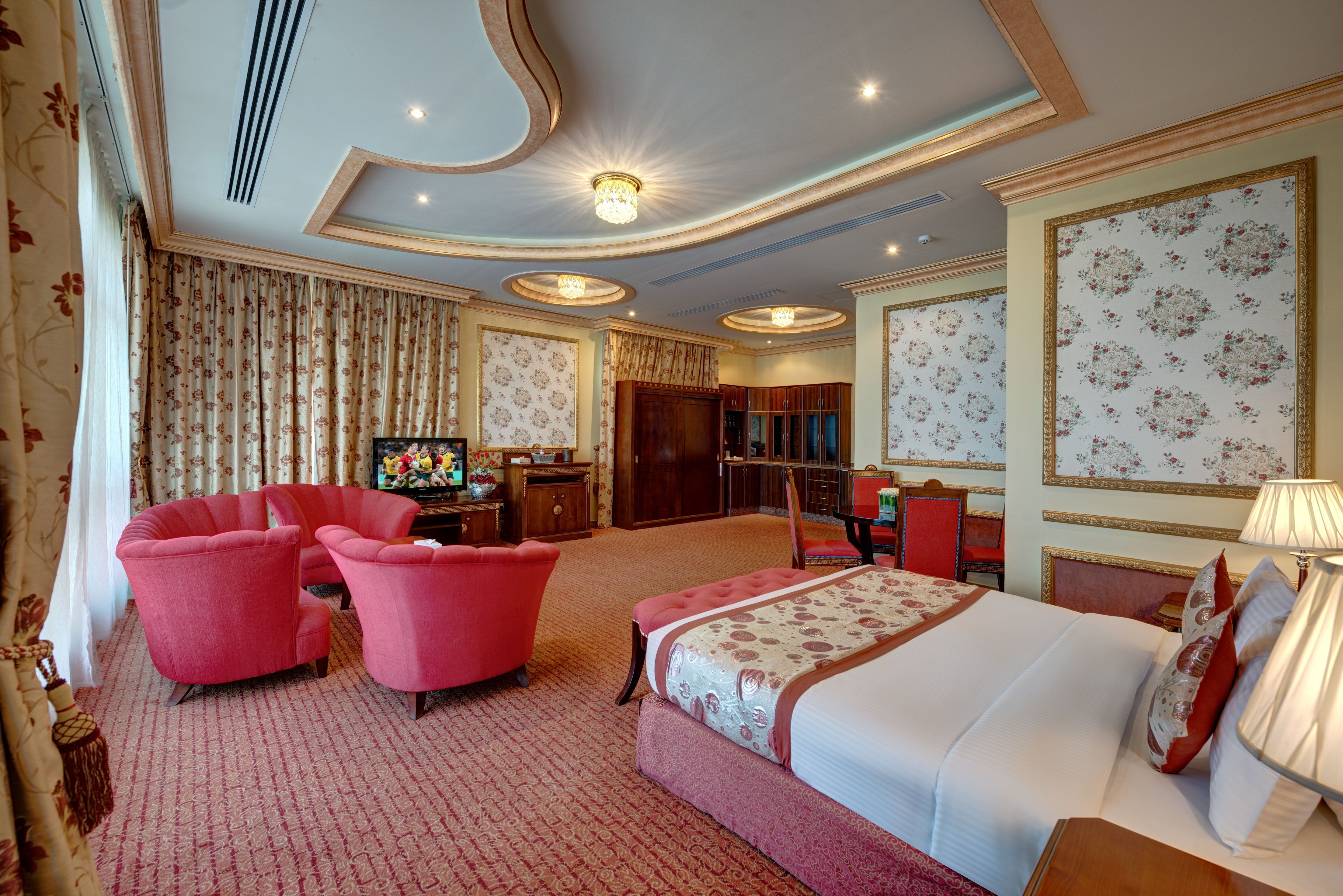 JUNIOR SUITE 