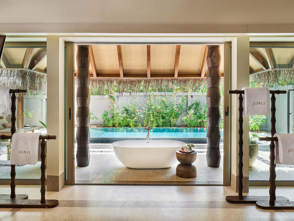 Family Beach Villa with 2 Pools