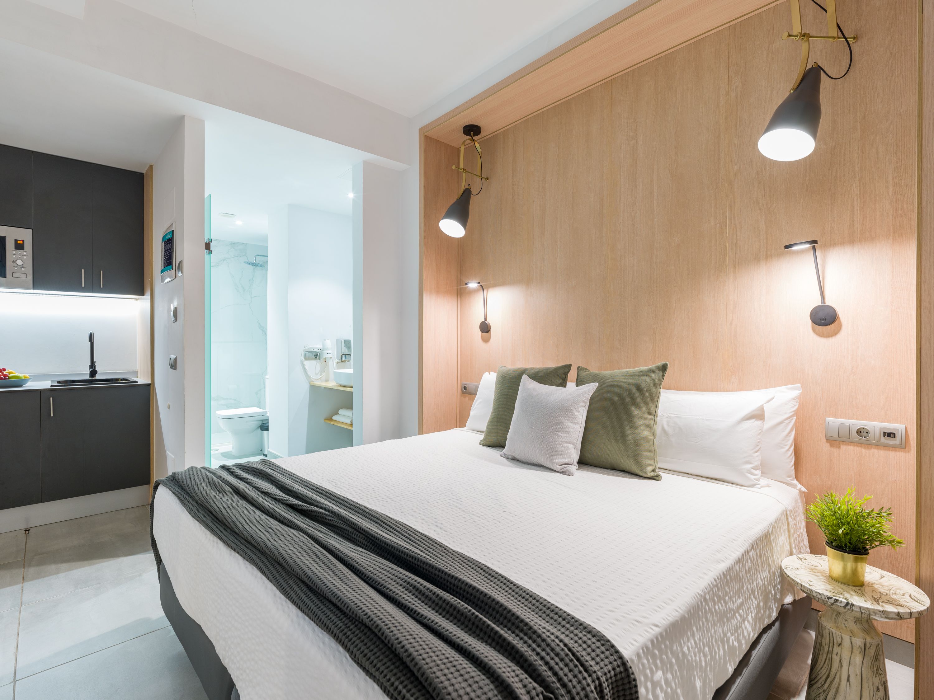 Double economy room