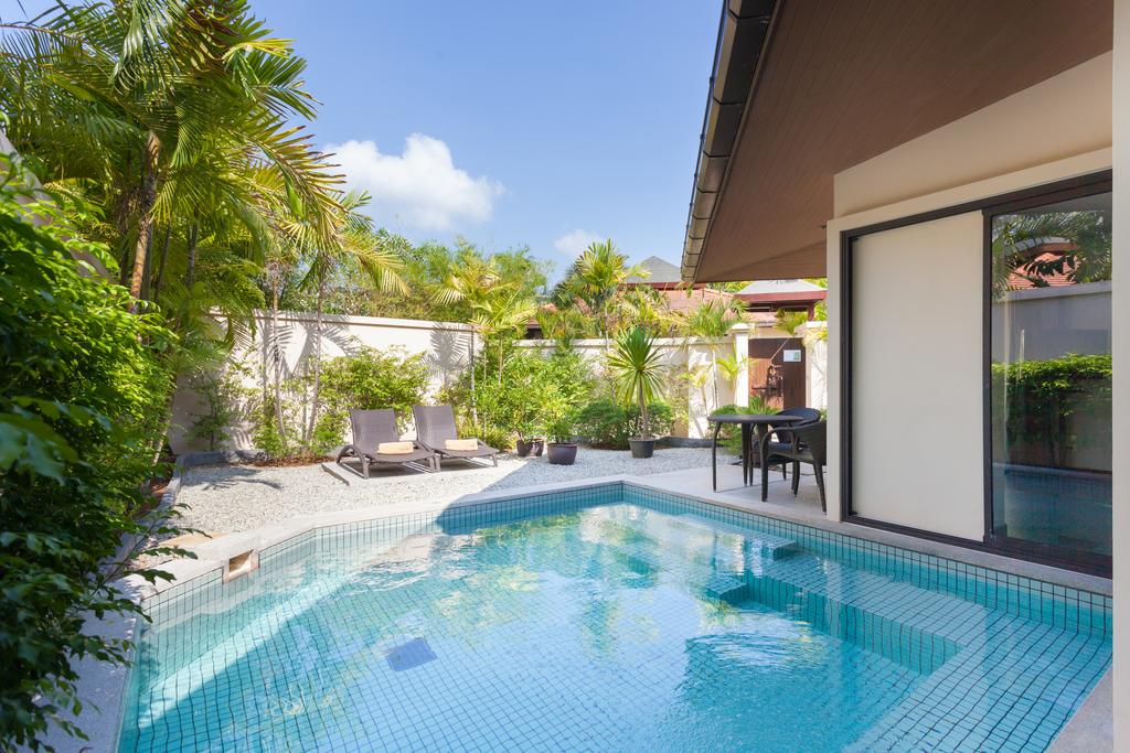 Grand Pool Villa