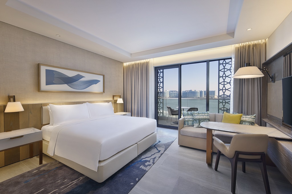 King Deluxe Room with Bay View                                          