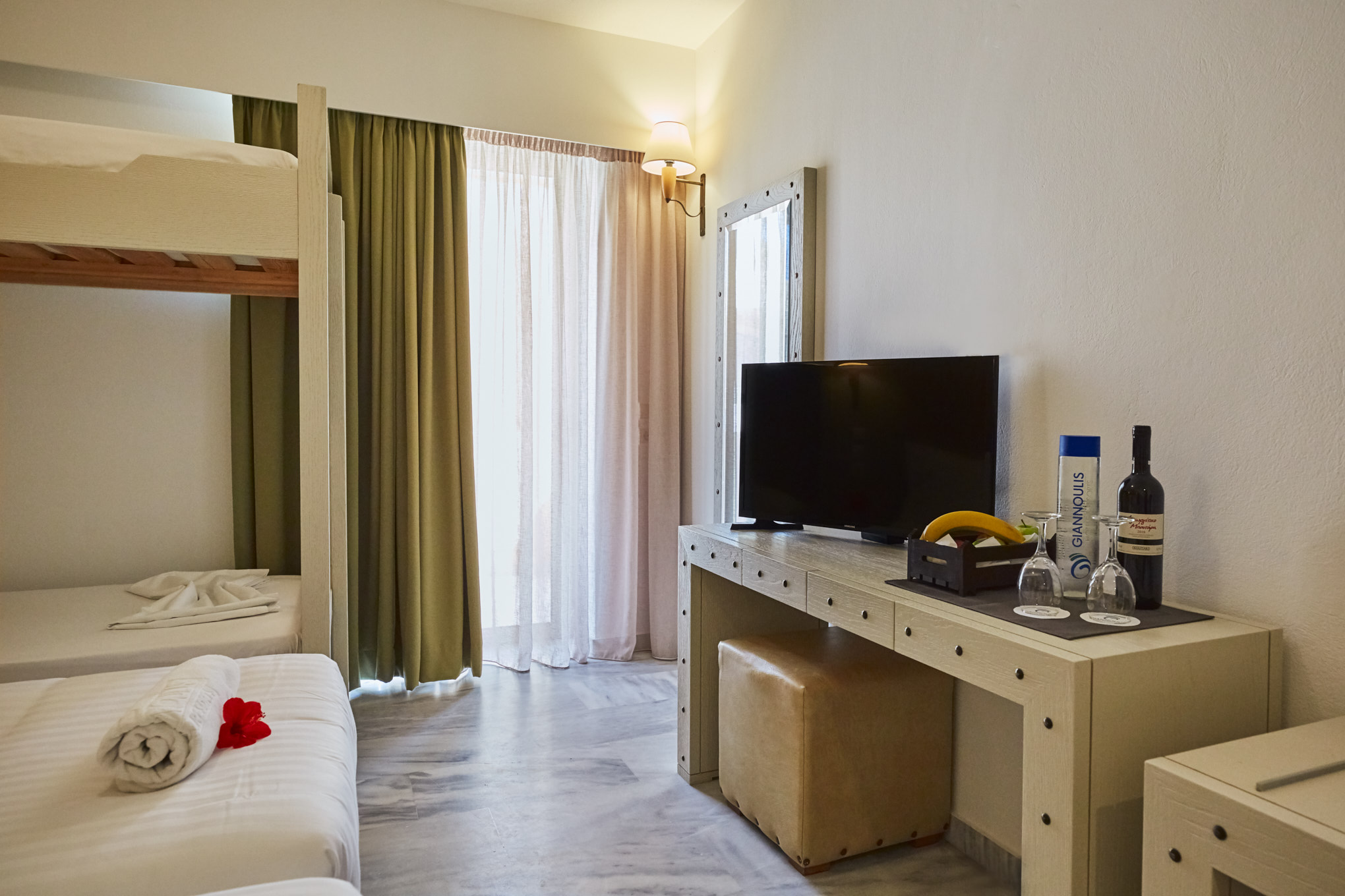 Room Family Open Plan