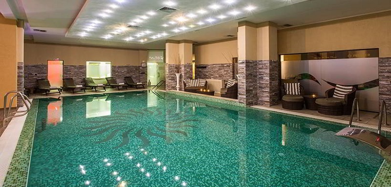 spa-premier-hotel-relax-swimming-pool.jpg