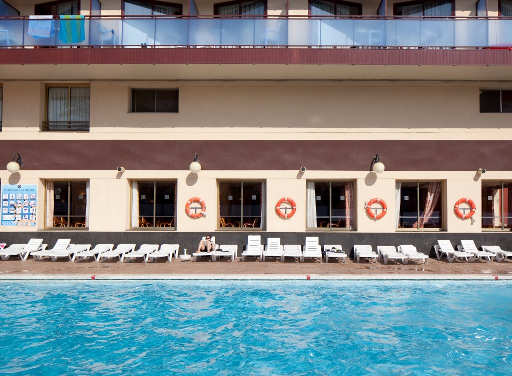 Piscina deschisă