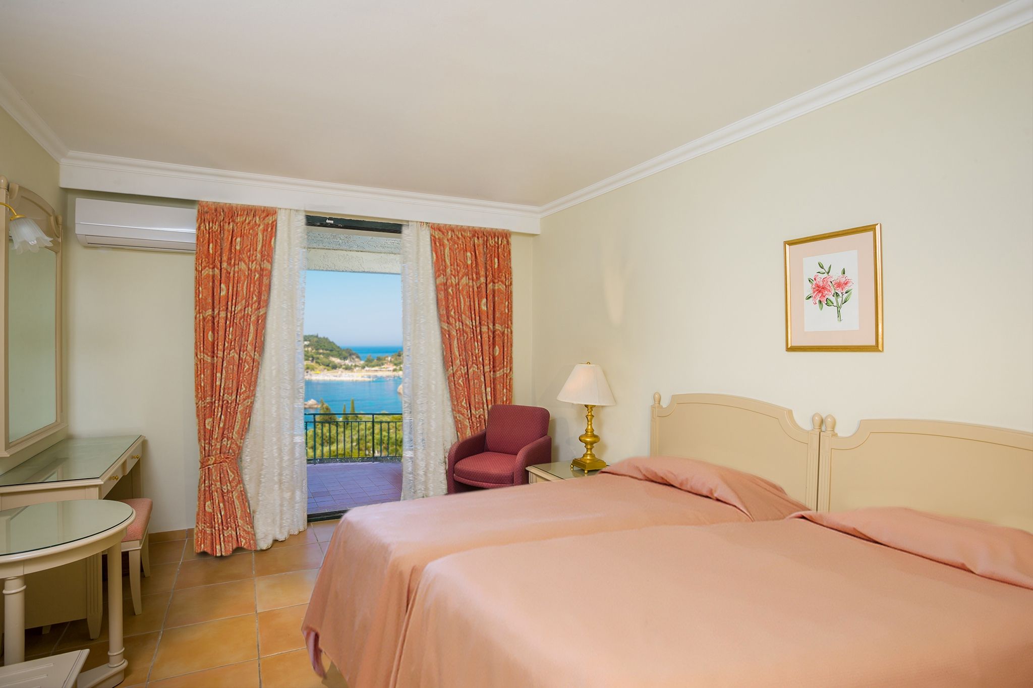 TWIN SEA VIEW