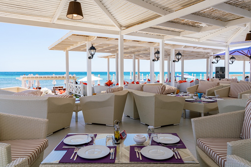 A La Carte Restaurant on the beach Coco Beach